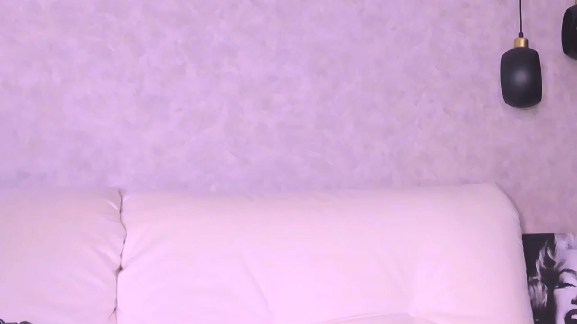 Gallery image thumbnail from AloeVera's myfreecams stream on, 07/29/2024, 01:16 image 18 of 20