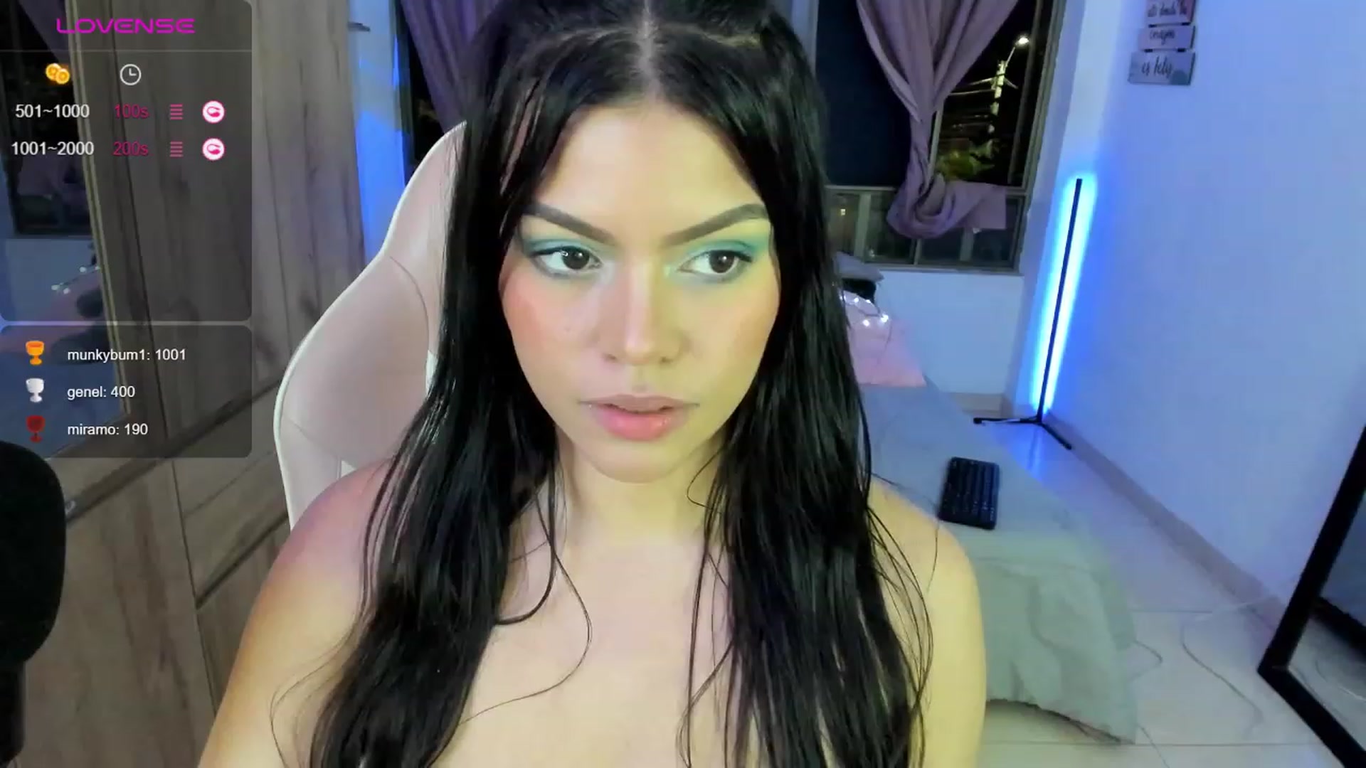 Gallery image thumbnail from Alondra_sweet's myfreecams stream on, 09/26/2023, 09:15 image 15 of 20
