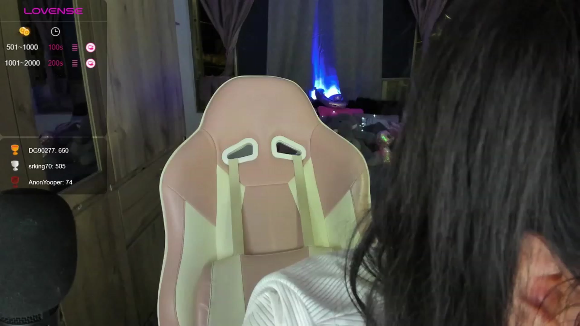 Gallery image thumbnail from Alondra_sweet's myfreecams stream on, 01/09/2024, 09:04 image 3 of 20