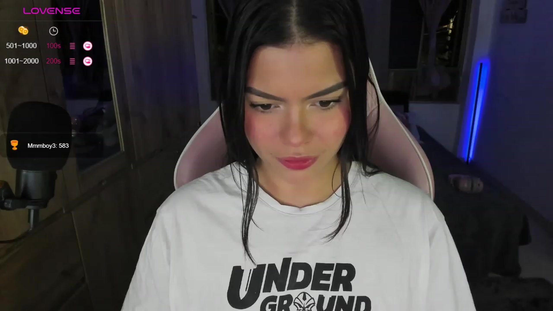 Gallery image thumbnail from Alondra_sweet's myfreecams stream on, 01/10/2024, 08:10 image 2 of 20