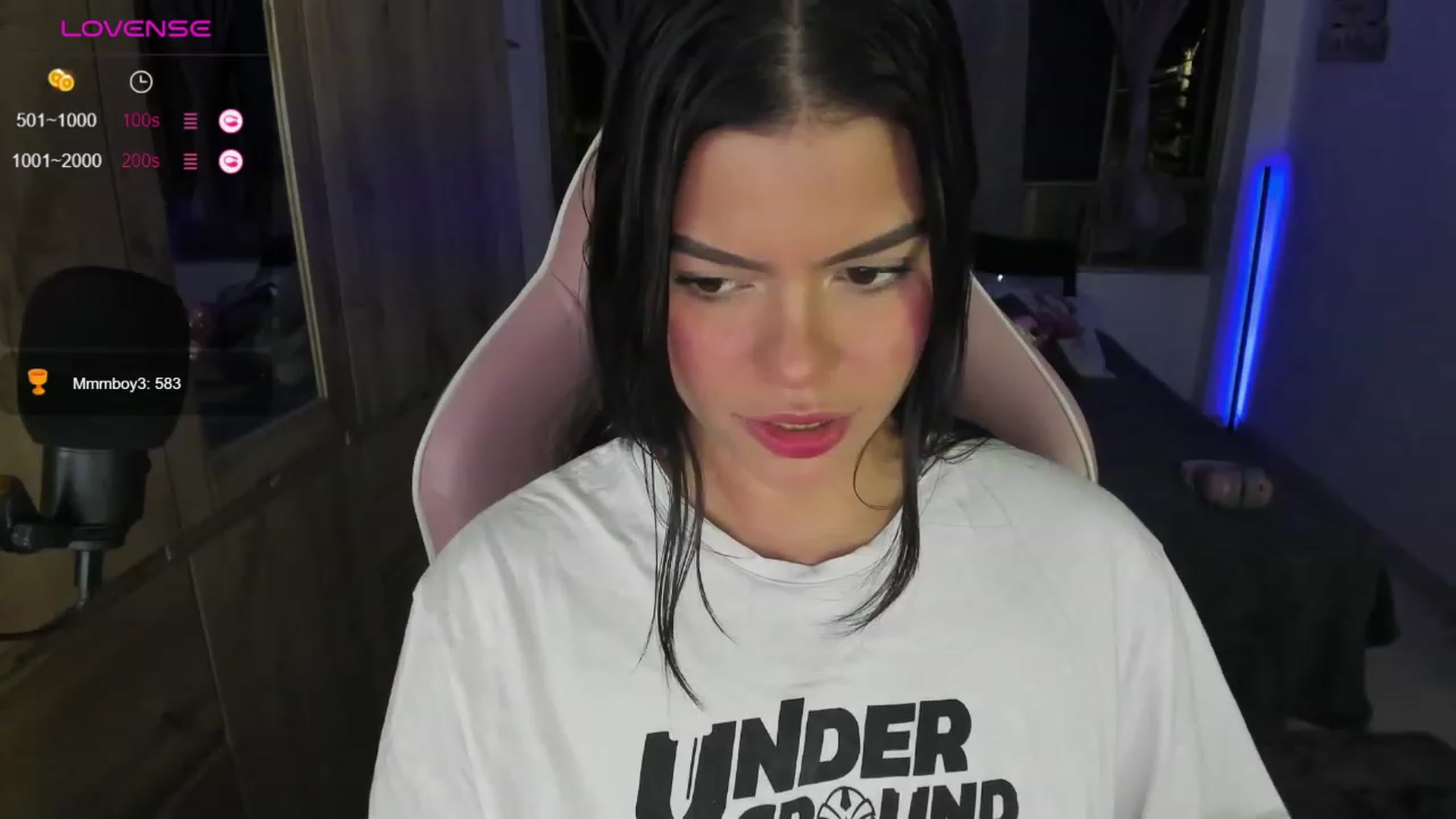 Gallery image thumbnail from Alondra_sweet's myfreecams stream on, 01/10/2024, 08:10 image 6 of 20