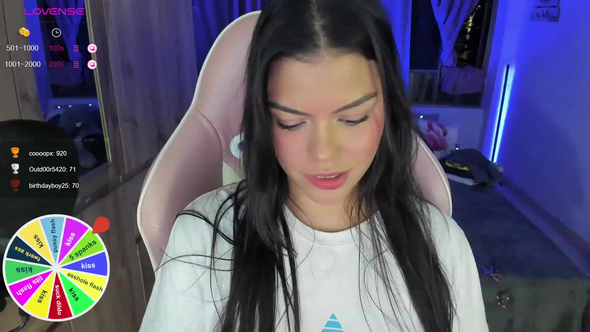 Gallery image thumbnail from Alondra_sweet's myfreecams stream on, 01/17/2024, 09:01 image 10 of 20