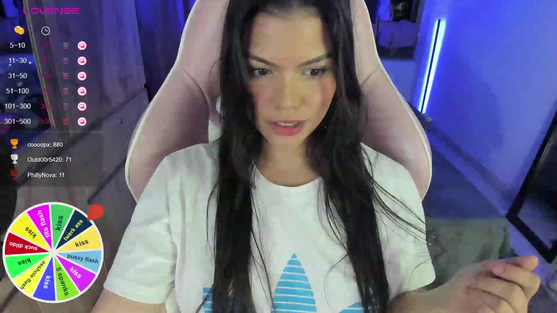 Gallery image thumbnail from Alondra_sweet's myfreecams stream on, 01/17/2024, 09:01 image 1 of 20