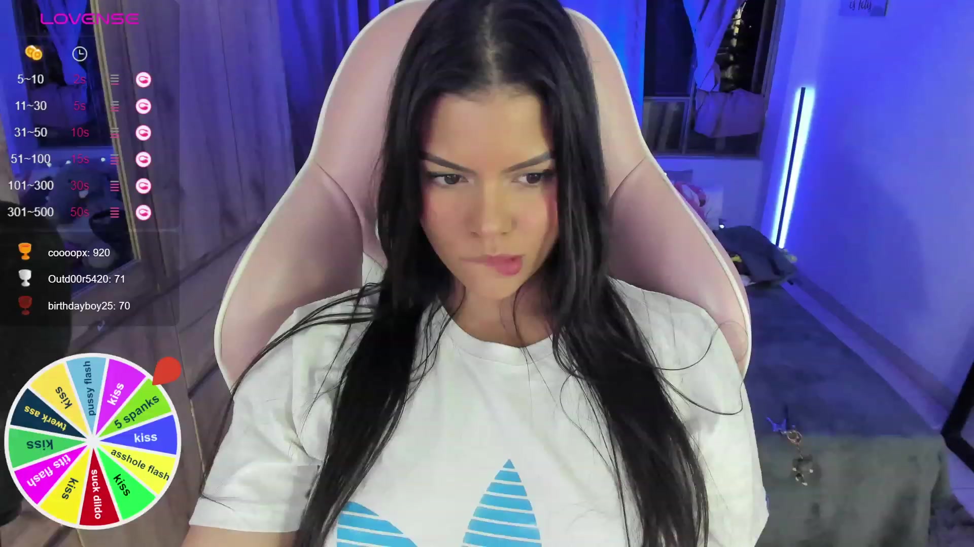 Gallery image thumbnail from Alondra_sweet's myfreecams stream on, 01/17/2024, 09:01 image 13 of 20
