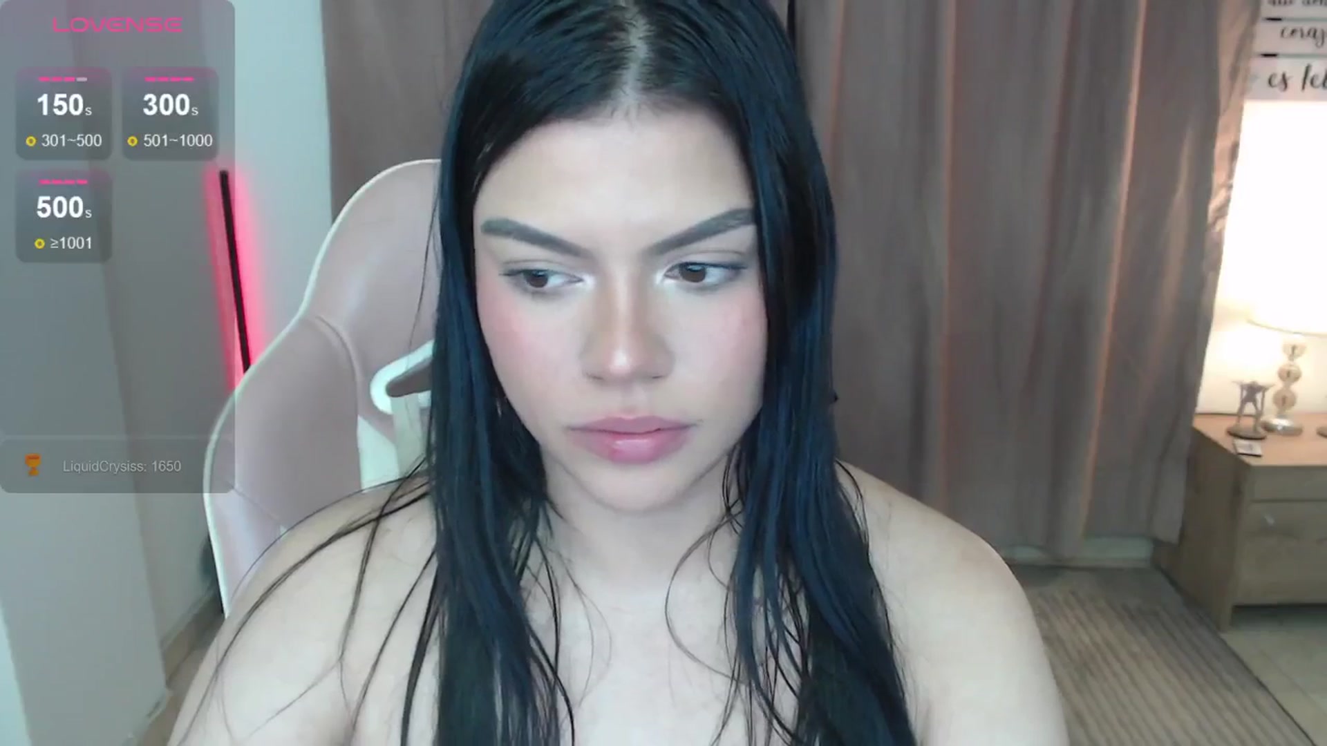 Gallery image thumbnail from Alondra_sweet's myfreecams stream on, 10/29/2024, 08:09 image 20 of 20