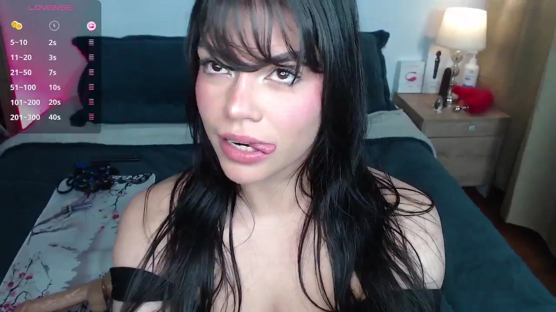 Gallery image thumbnail from Alondra_sweet's myfreecams stream on, 07/24/2025, 07:36 image 18 of 20