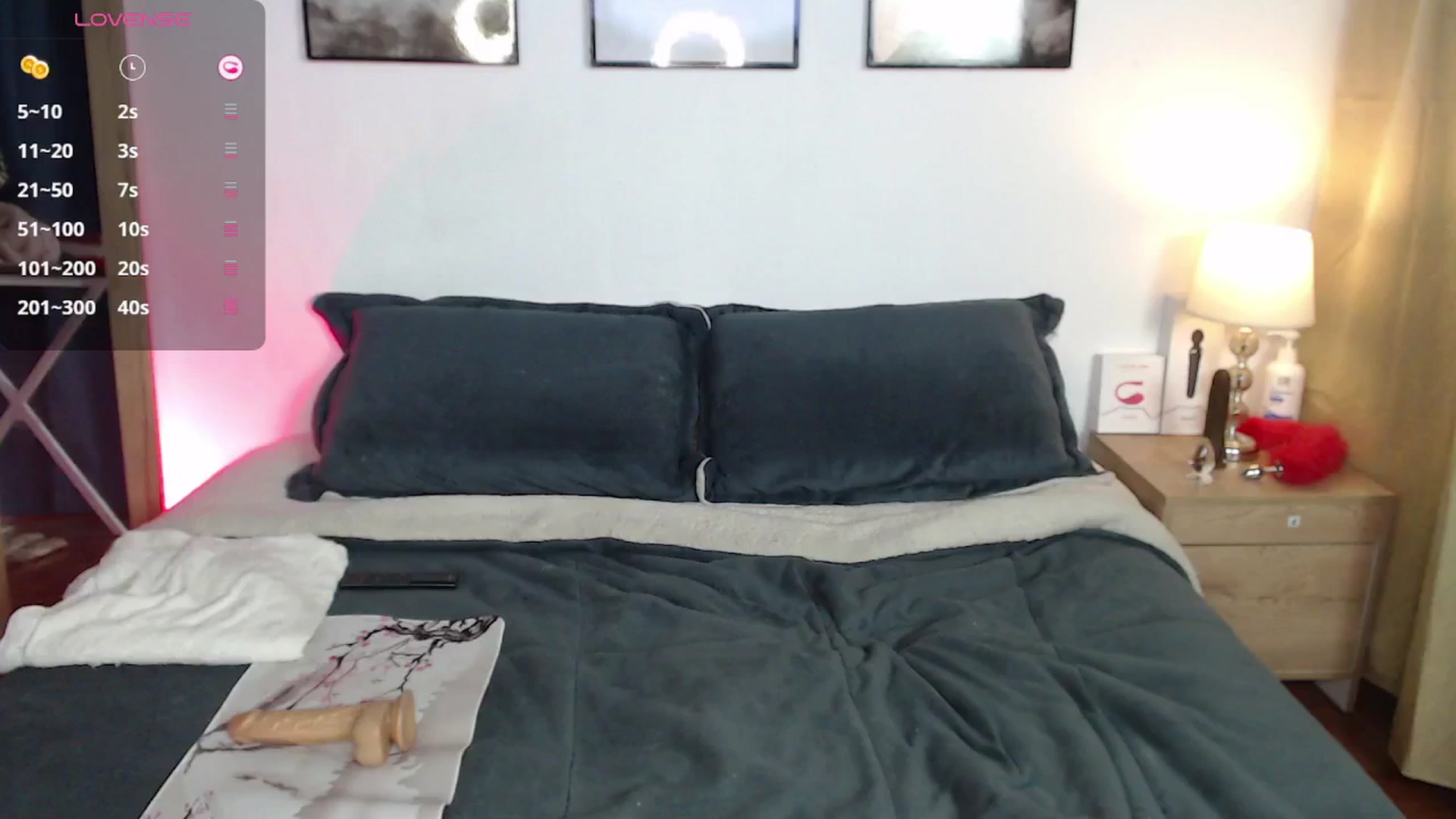 Gallery image thumbnail from Alondra_sweet's myfreecams stream on, 07/24/2025, 09:44 image 9 of 20