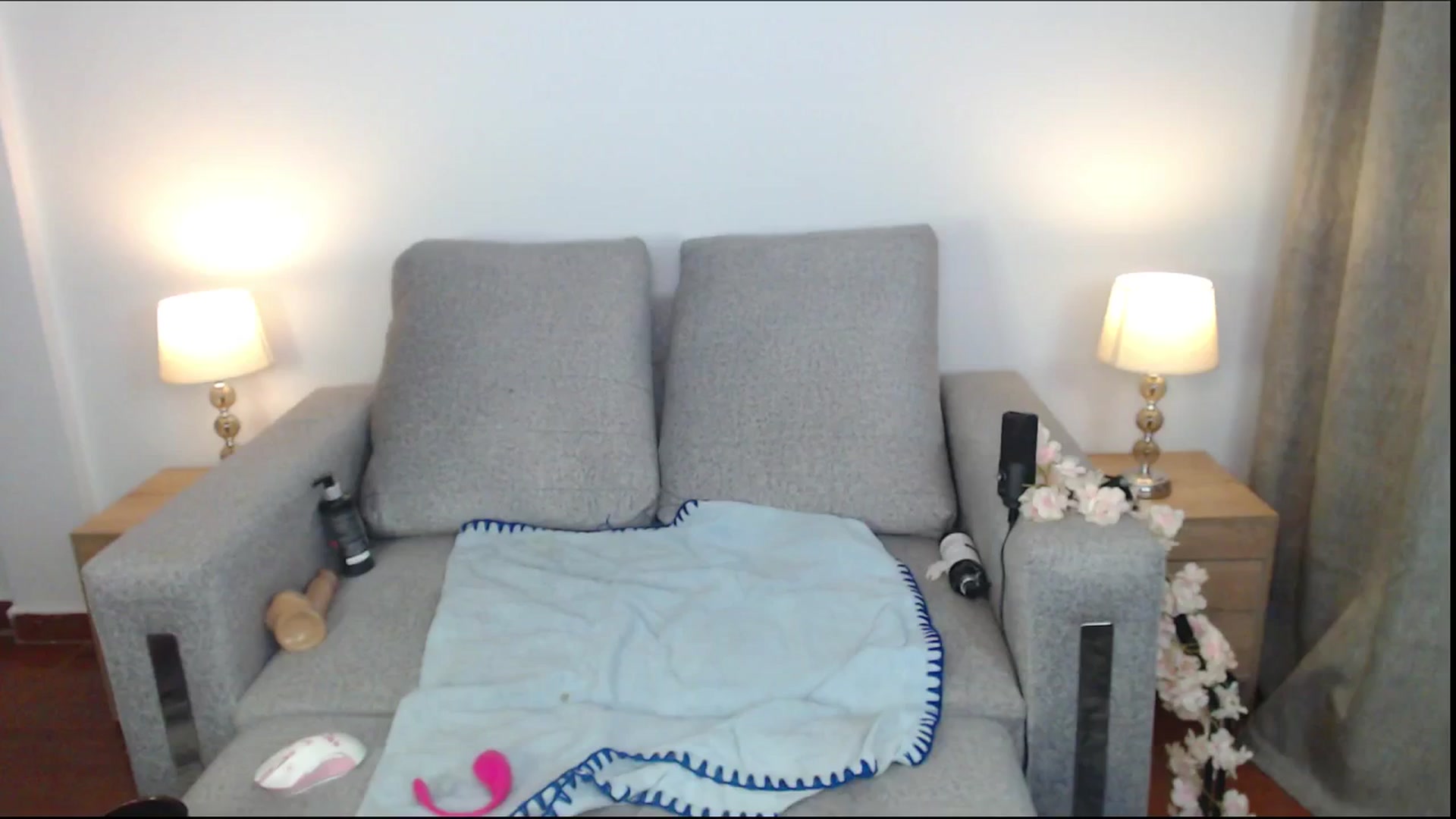 Gallery image thumbnail from Alondra_sweet's myfreecams stream on, 02/05/2026, 09:13 image 1 of 20