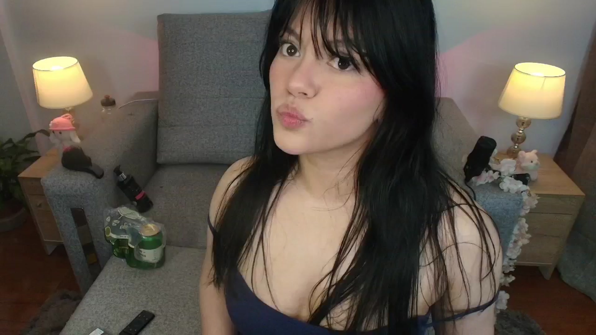 Gallery image thumbnail from Alondra_sweet's myfreecams stream on, 04/30/2026, 08:55 image 7 of 20