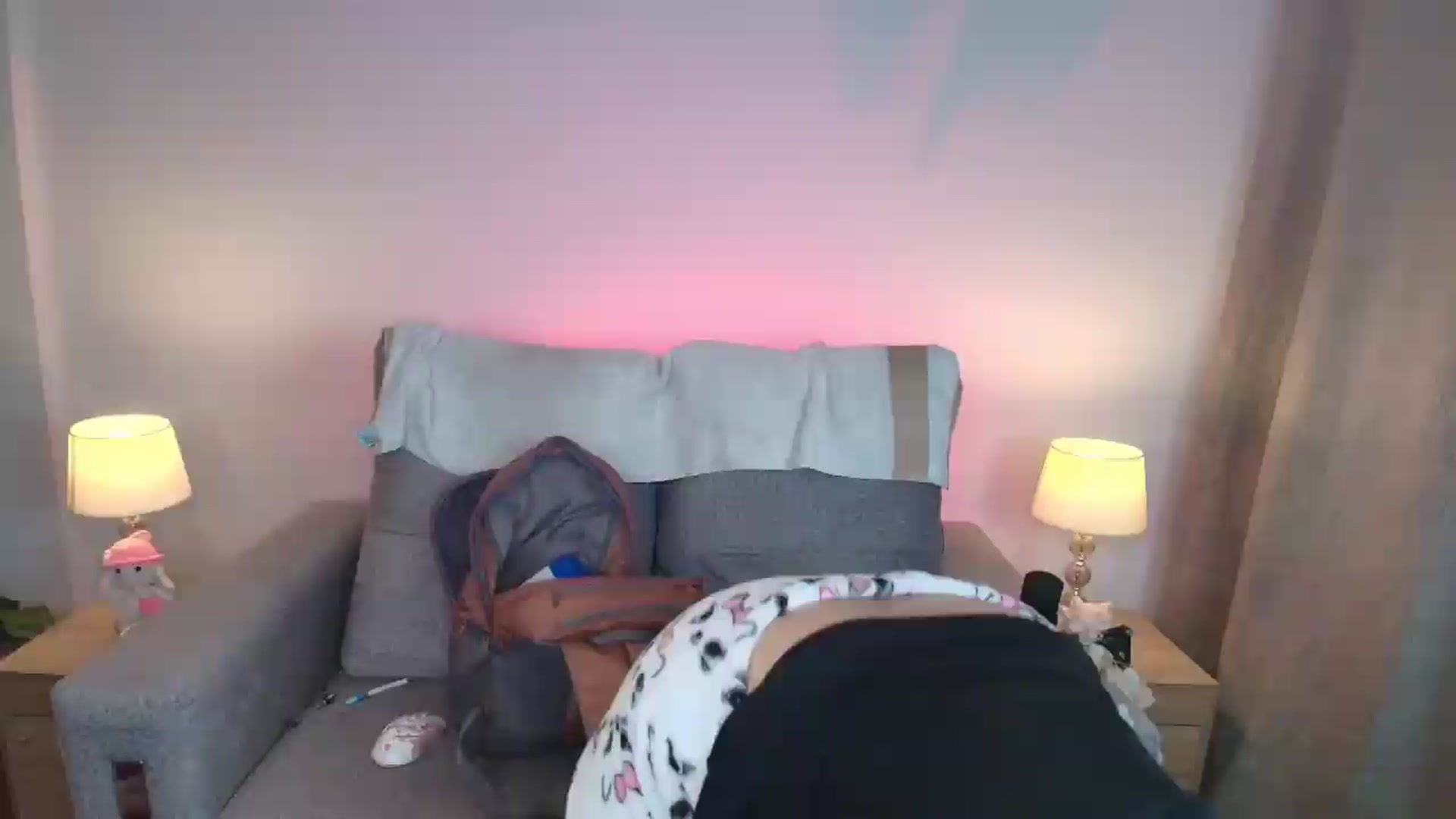 Gallery image thumbnail from Alondra_sweet's myfreecams stream on, 05/09/2026, 08:37 image 15 of 20