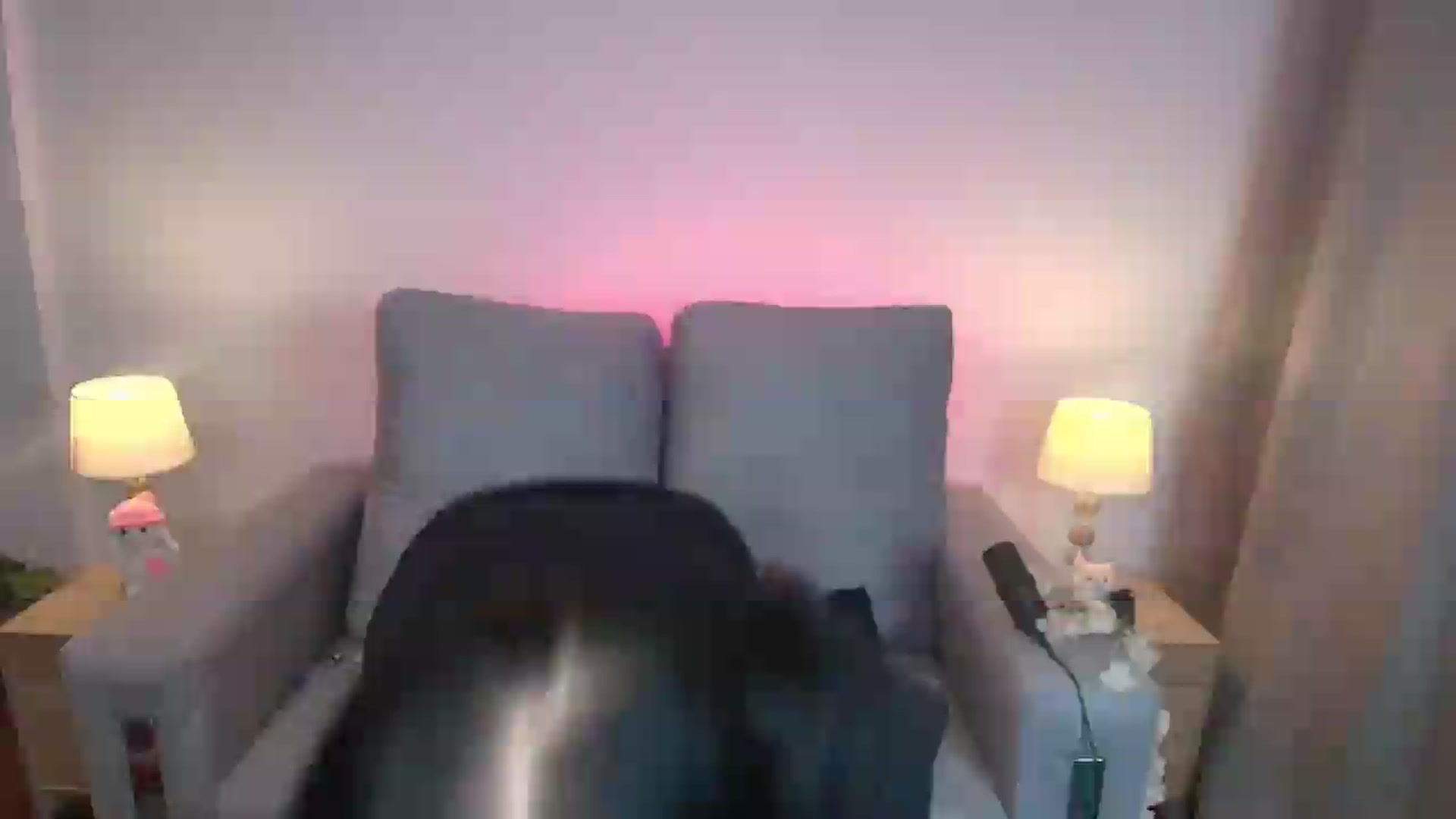 Gallery image thumbnail from Alondra_sweet's myfreecams stream on, 05/09/2026, 08:37 image 14 of 20