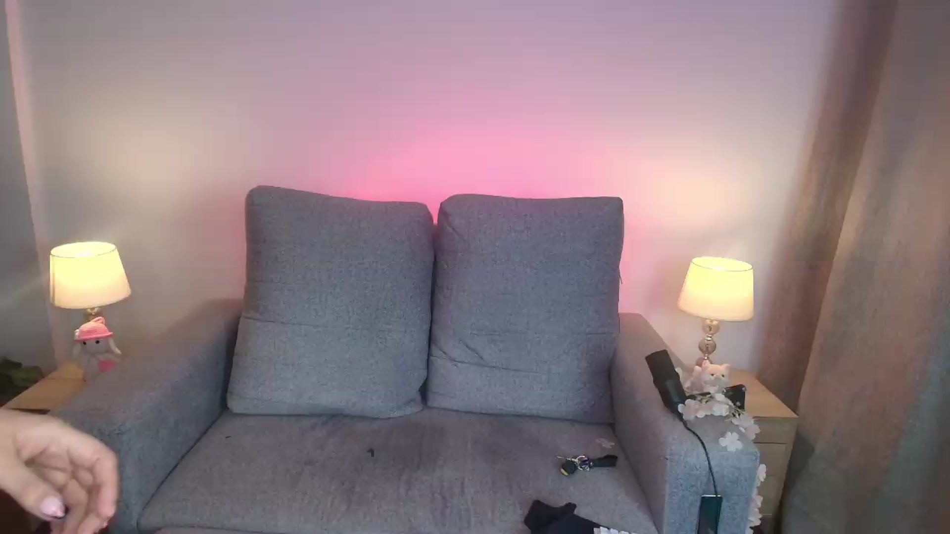 Gallery image thumbnail from Alondra_sweet's myfreecams stream on, 05/09/2026, 08:37 image 13 of 20