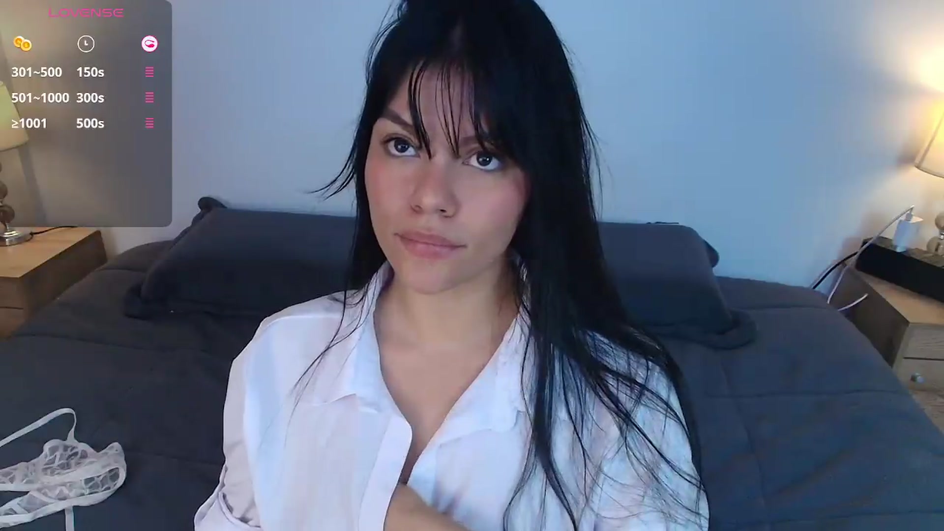 Gallery image thumbnail from Alondra_sweet's myfreecams stream on, 09/16/2026, 08:07 image 13 of 20