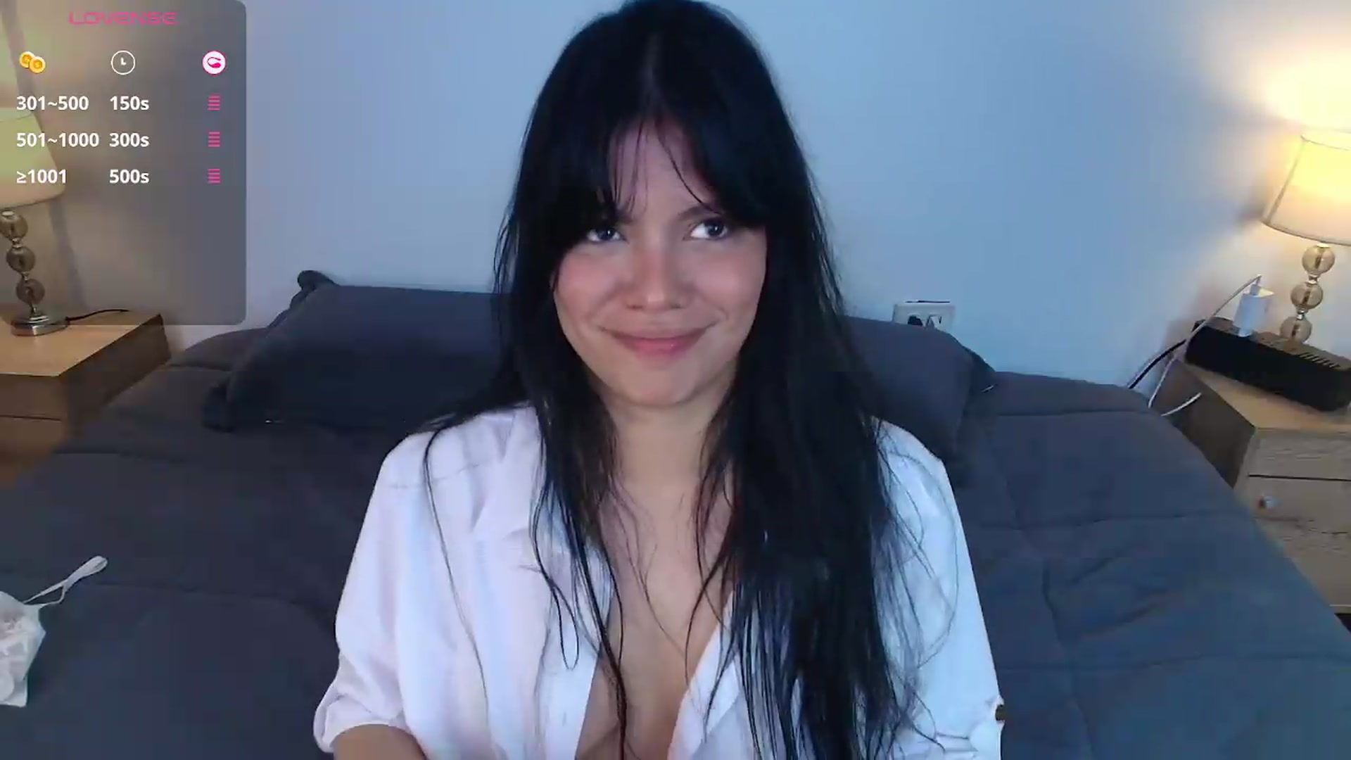 Gallery image thumbnail from Alondra_sweet's myfreecams stream on, 09/16/2026, 08:43 image 6 of 20