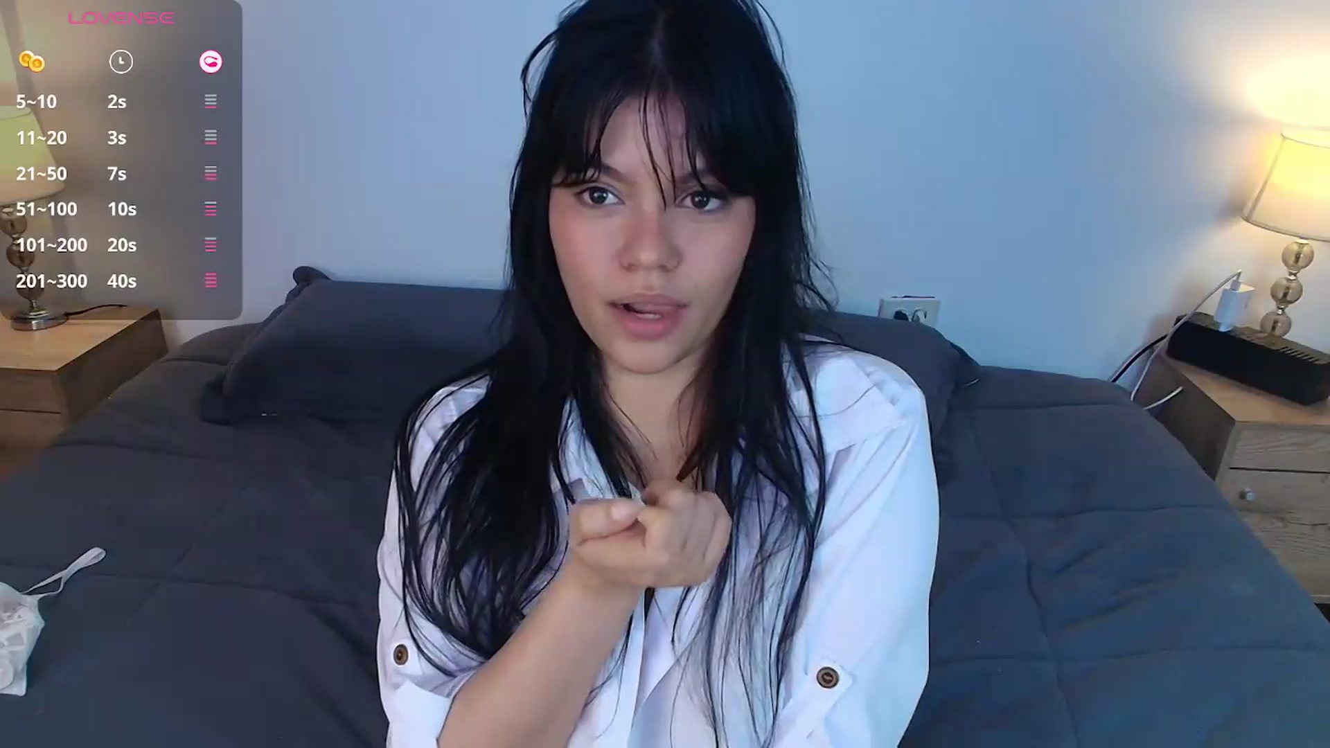 Gallery image thumbnail from Alondra_sweet's myfreecams stream on, 09/16/2026, 08:43 image 3 of 20