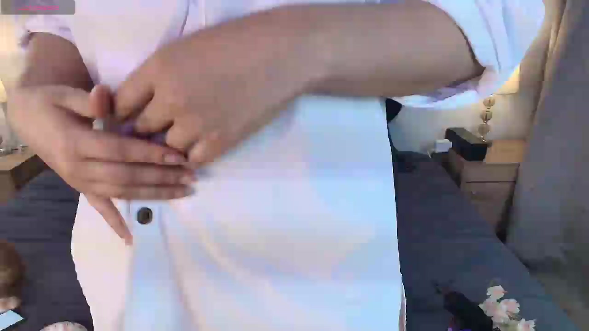 Gallery image thumbnail from Alondra_sweet's myfreecams stream on, 09/17/2026, 21:27 image 5 of 20