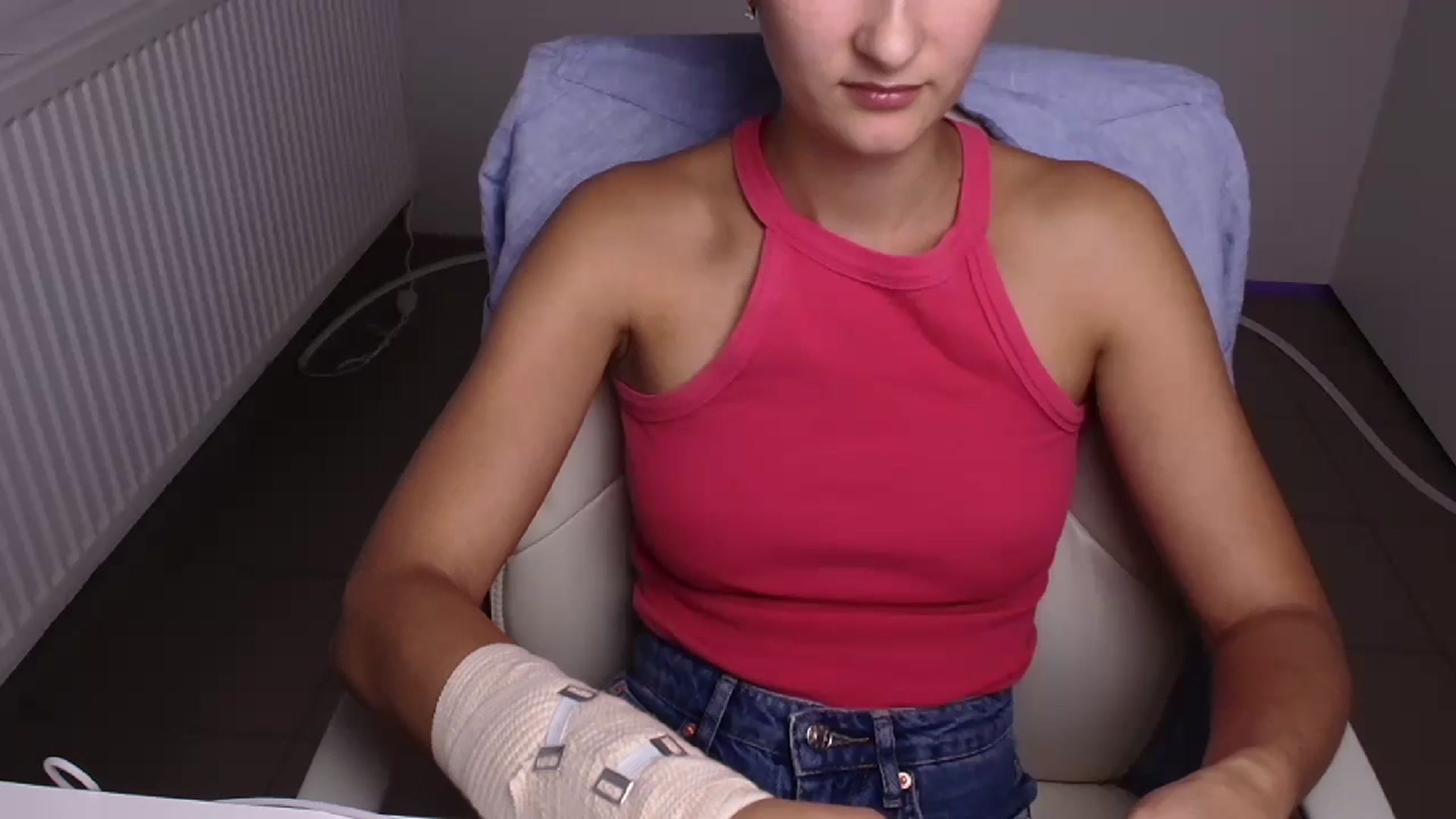 Gallery image thumbnail from Alpha_Love's myfreecams stream on, 07/29/2024, 17:02 image 7 of 20