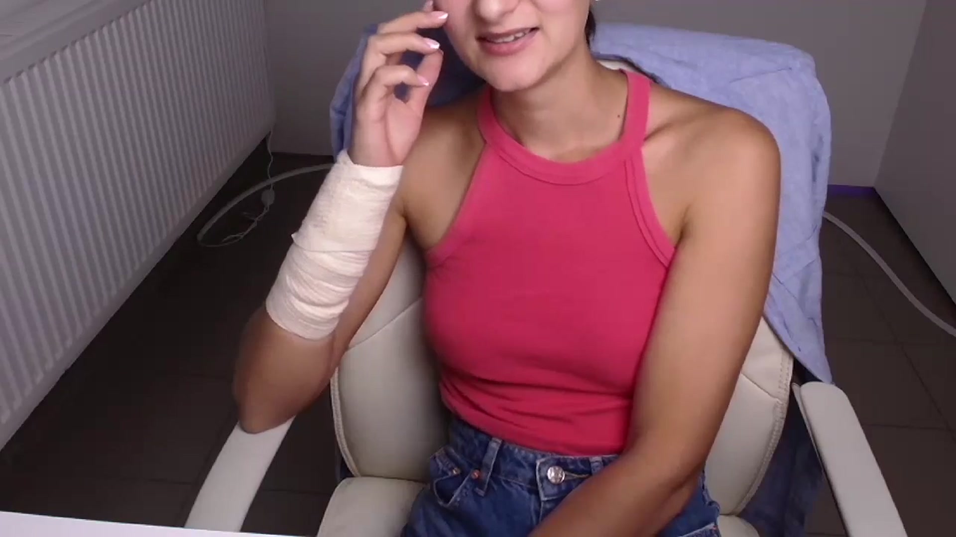 Gallery image thumbnail from Alpha_Love's myfreecams stream on, 07/29/2024, 17:02 image 20 of 20