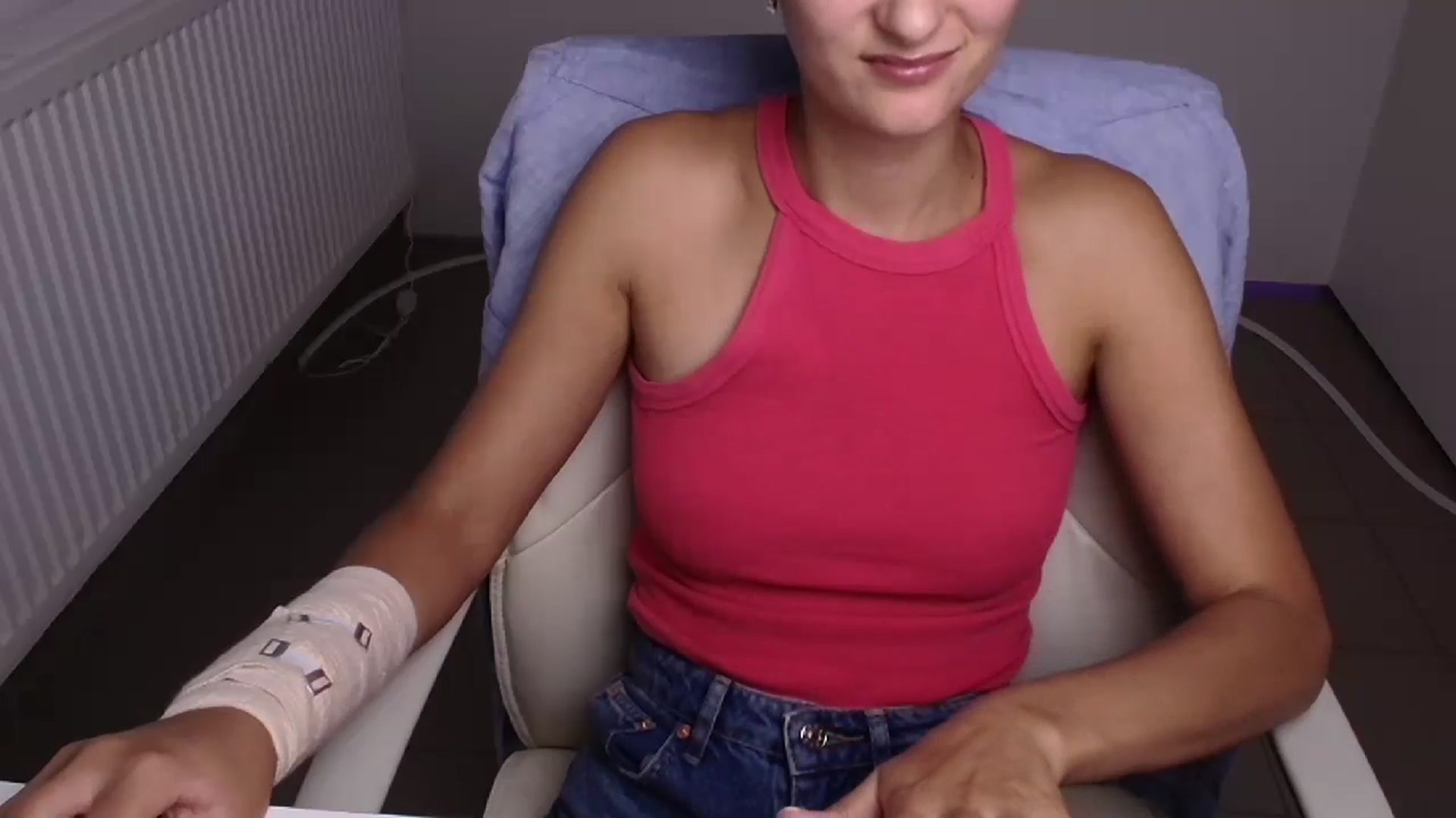 Gallery image thumbnail from Alpha_Love's myfreecams stream on, 07/29/2024, 17:02 image 4 of 20