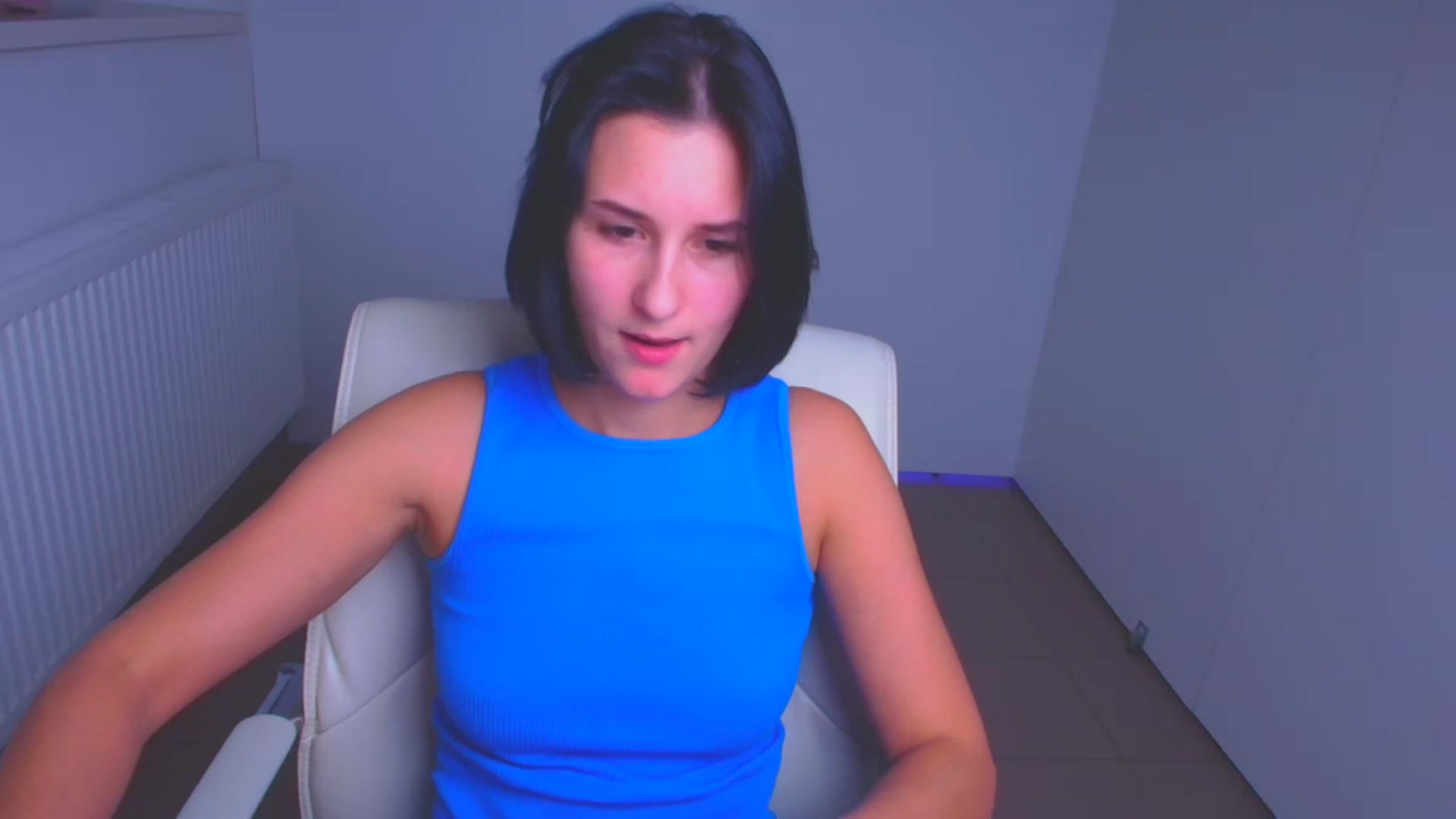 Gallery image thumbnail from Alpha_Love's myfreecams stream on, 12/30/2024, 15:12 image 16 of 20