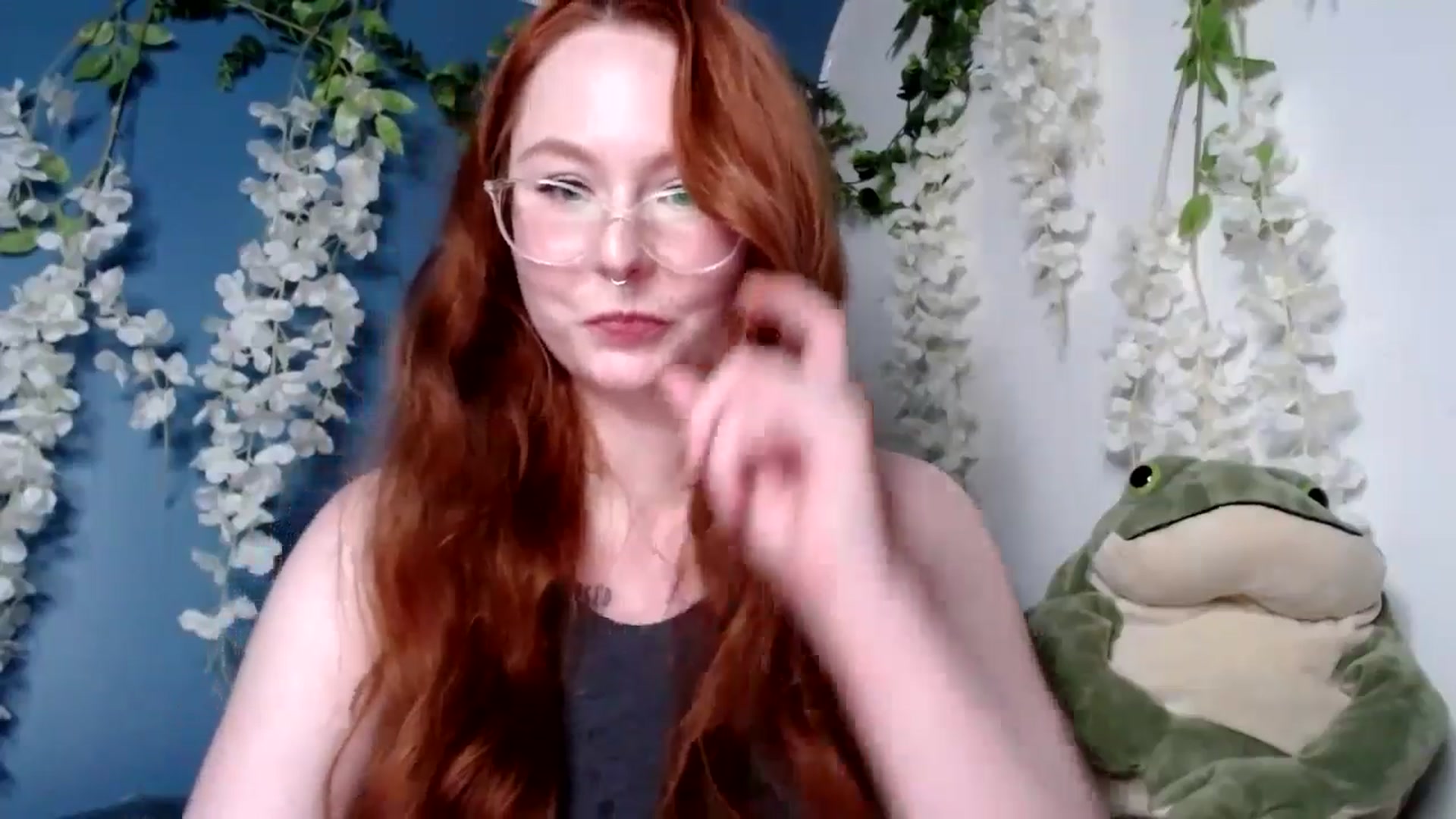 Gallery image thumbnail from AltRockBabe's myfreecams stream on, 09/30/2024, 01:11 image 8 of 20
