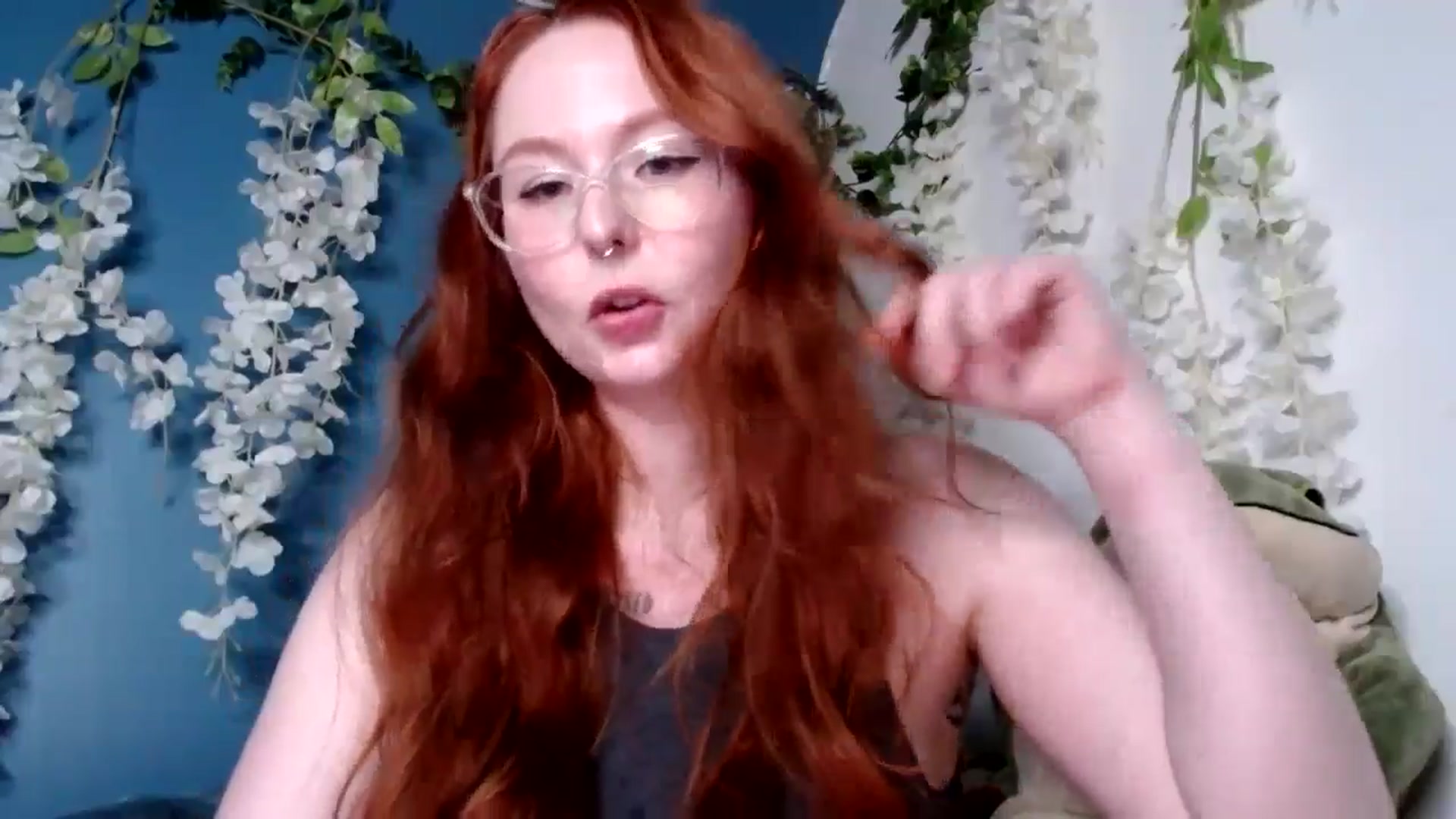 Gallery image thumbnail from AltRockBabe's myfreecams stream on, 09/30/2024, 01:11 image 9 of 20