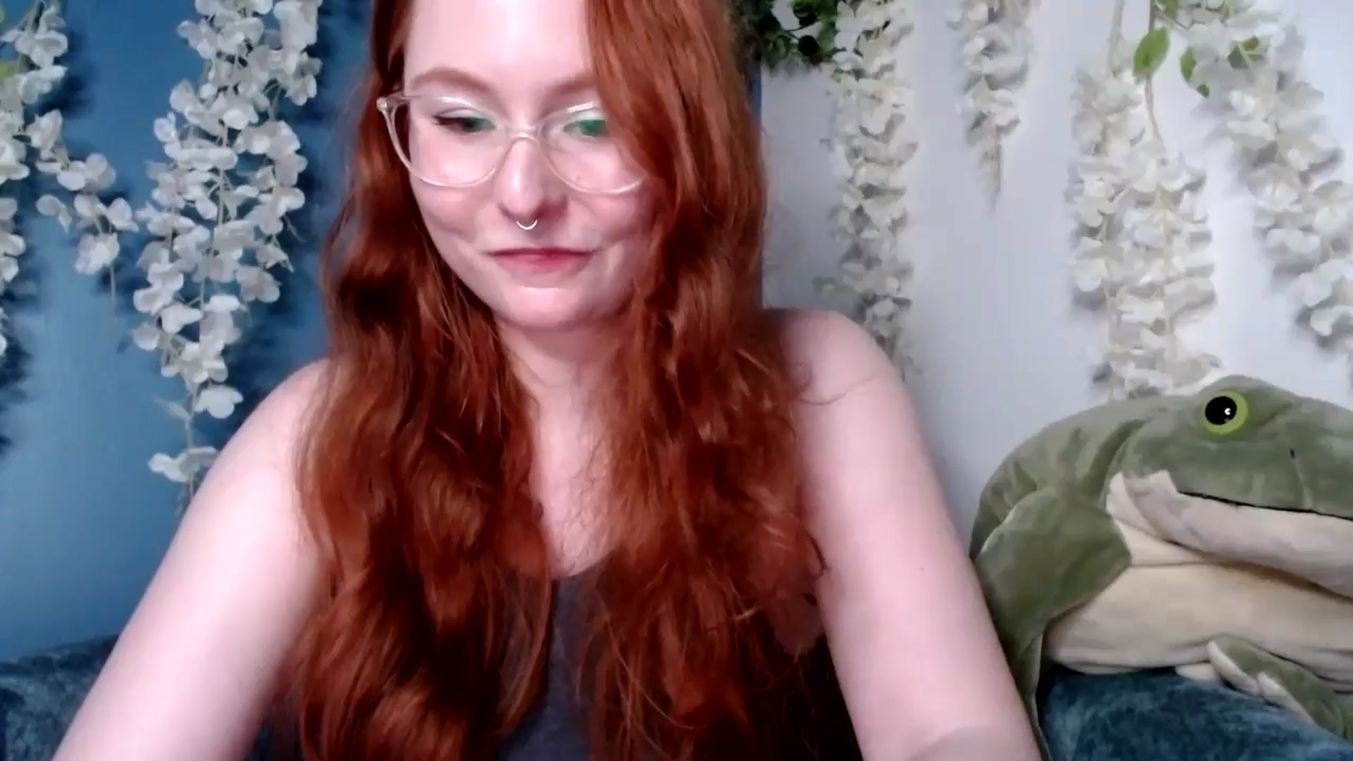 Gallery image thumbnail from AltRockBabe's myfreecams stream on, 09/30/2024, 02:49 image 17 of 20