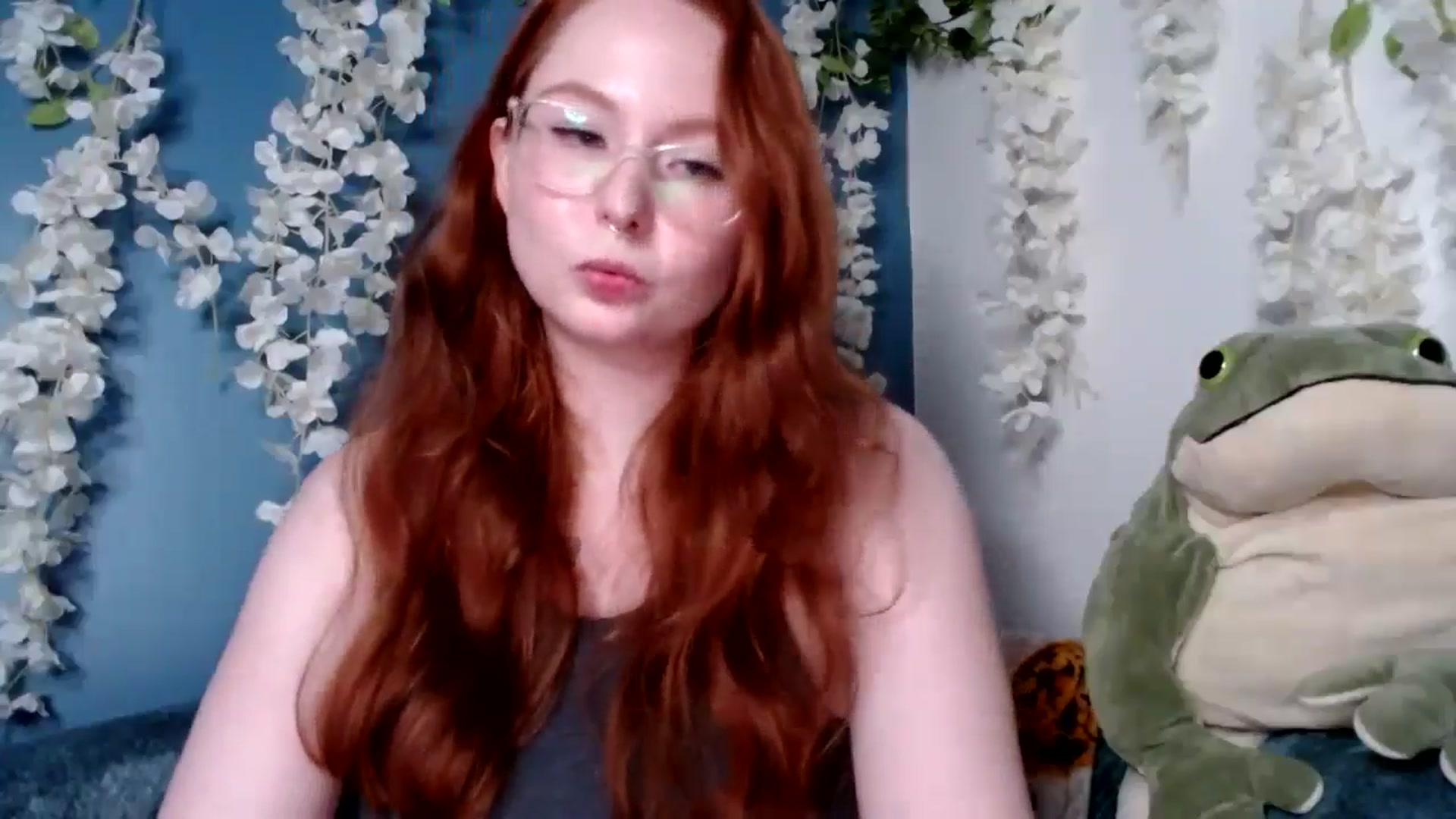 Gallery image thumbnail from AltRockBabe's myfreecams stream on, 09/30/2024, 02:49 image 7 of 20