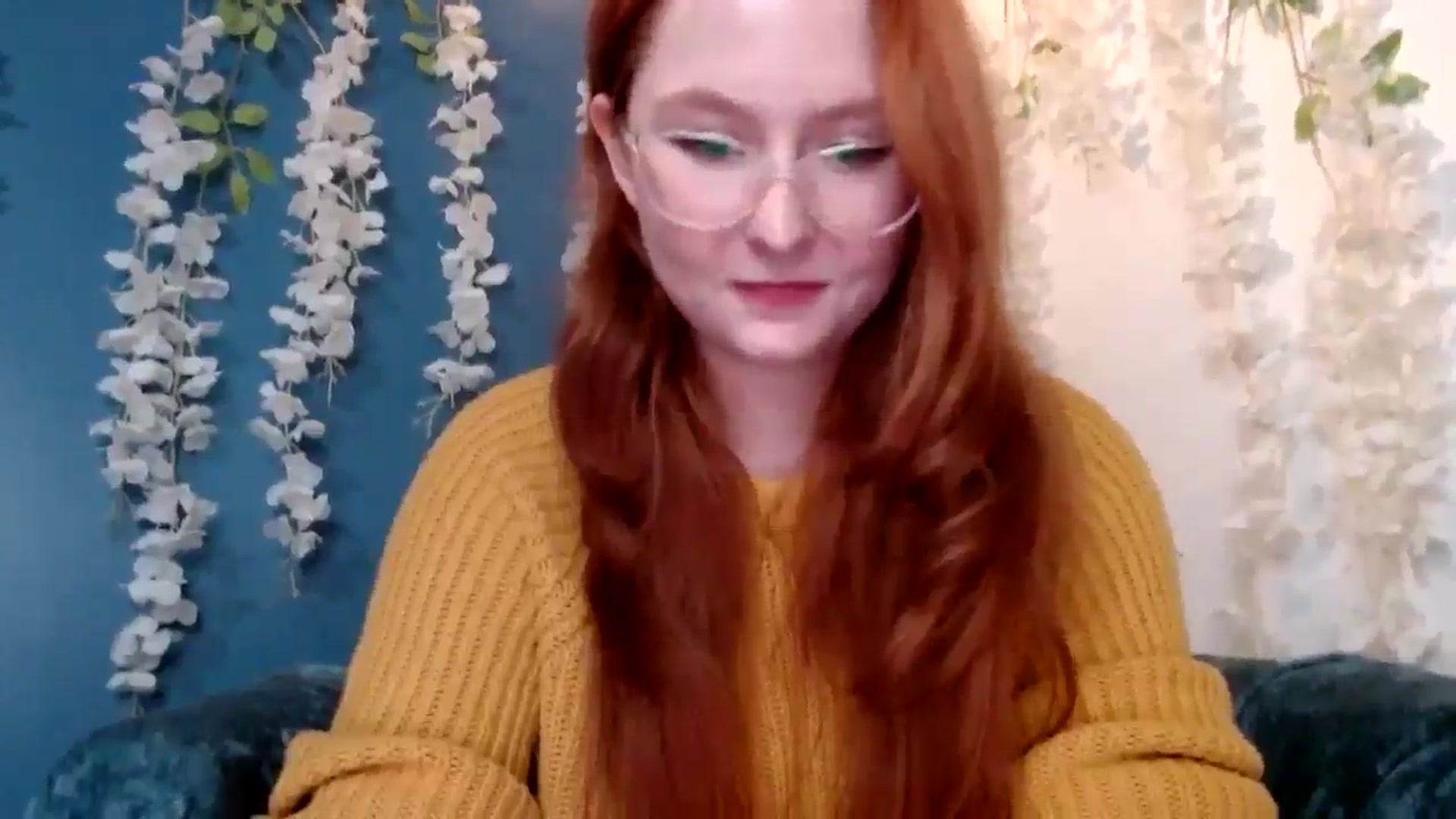 Gallery image thumbnail from AltRockBabe's myfreecams stream on, 11/29/2024, 04:45 image 8 of 20