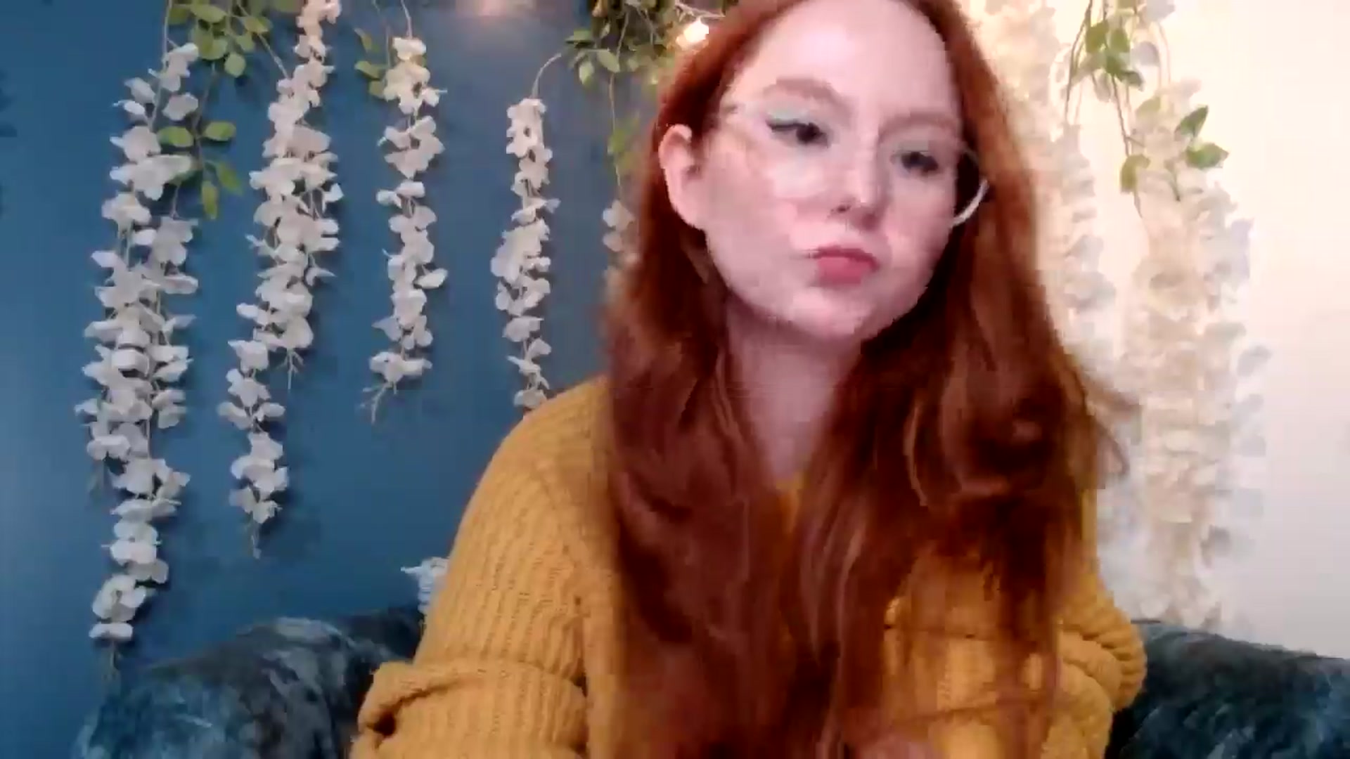 Gallery image thumbnail from AltRockBabe's myfreecams stream on, 11/29/2024, 04:45 image 7 of 20