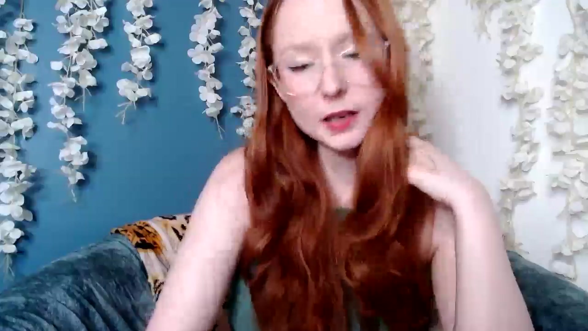 Gallery image thumbnail from AltRockBabe's myfreecams stream on, 06/15/2025, 08:01 image 3 of 20