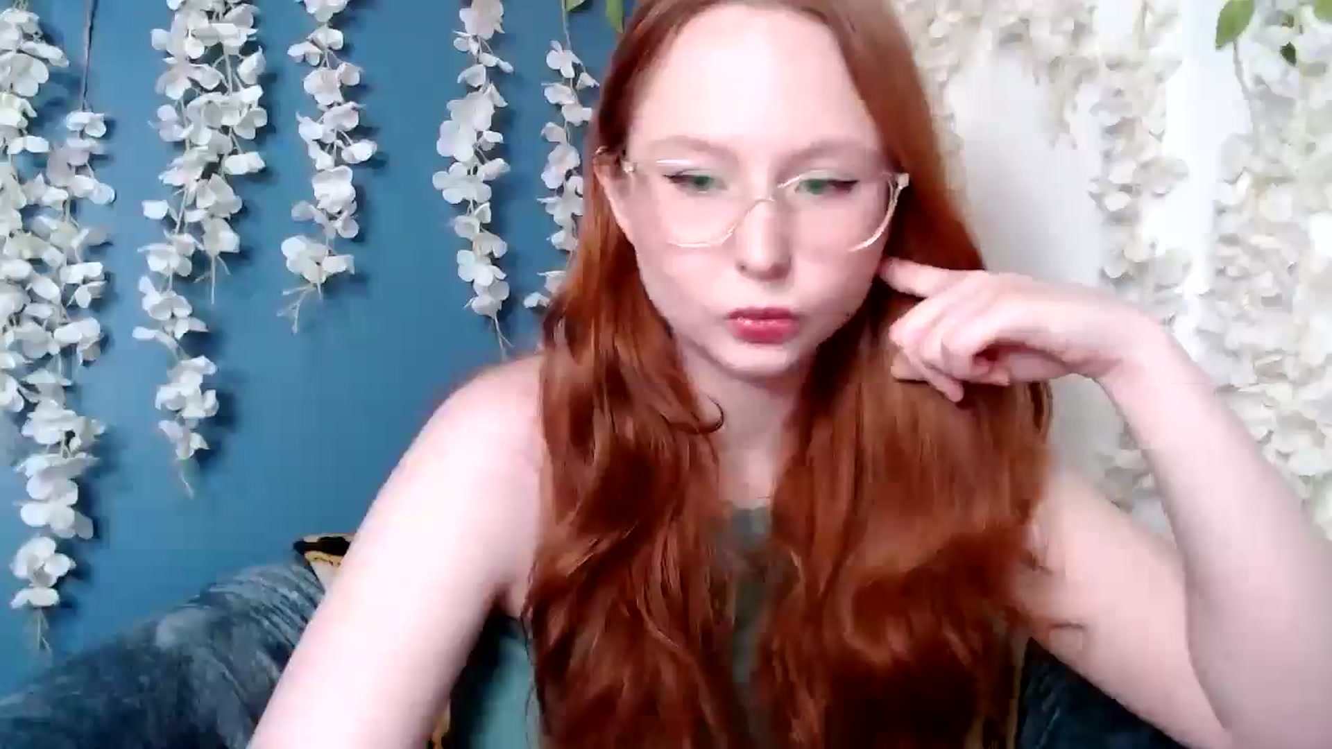 Gallery image thumbnail from AltRockBabe's myfreecams stream on, 06/15/2025, 08:01 image 12 of 20