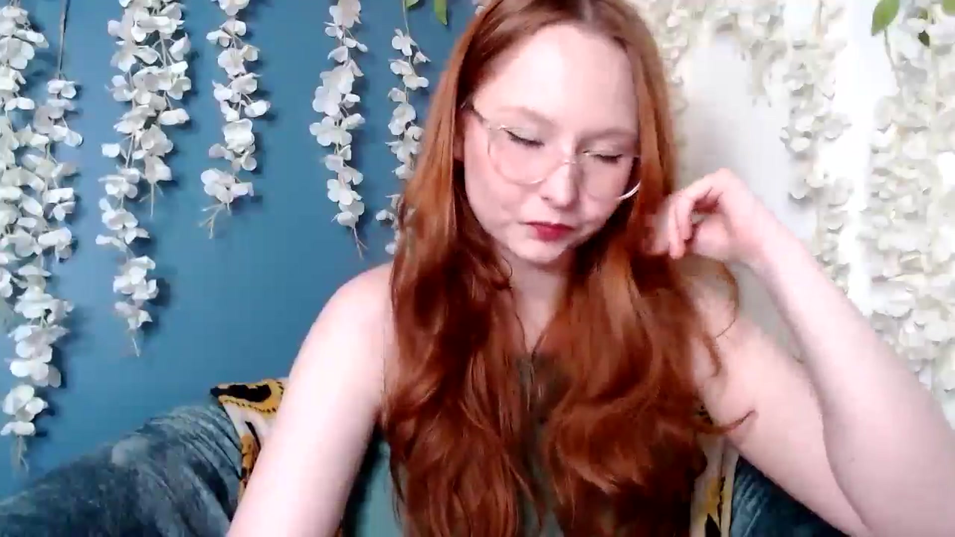 Gallery image thumbnail from AltRockBabe's myfreecams stream on, 06/15/2025, 08:01 image 10 of 20