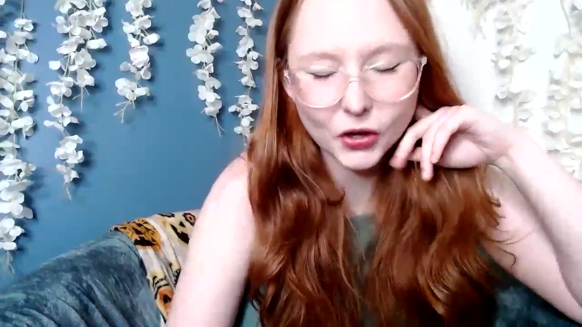Gallery image thumbnail from AltRockBabe's myfreecams stream on, 06/15/2025, 08:01 image 2 of 20