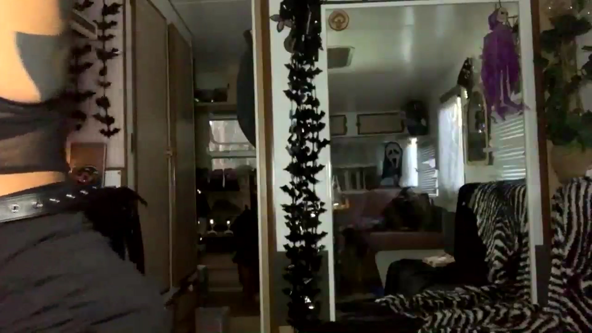 Gallery image thumbnail from Alt_Aussie's myfreecams stream on, 10/02/2023, 08:42 image 14 of 20