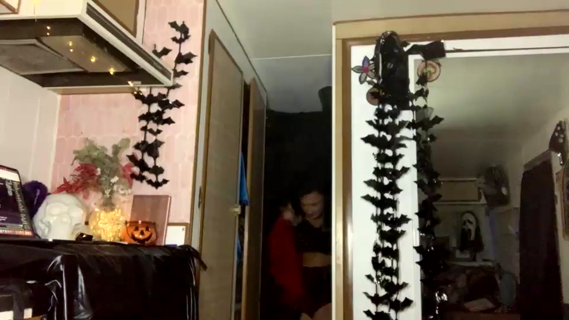 Gallery image thumbnail from Alt_Aussie's myfreecams stream on, 10/04/2023, 09:03 image 18 of 20