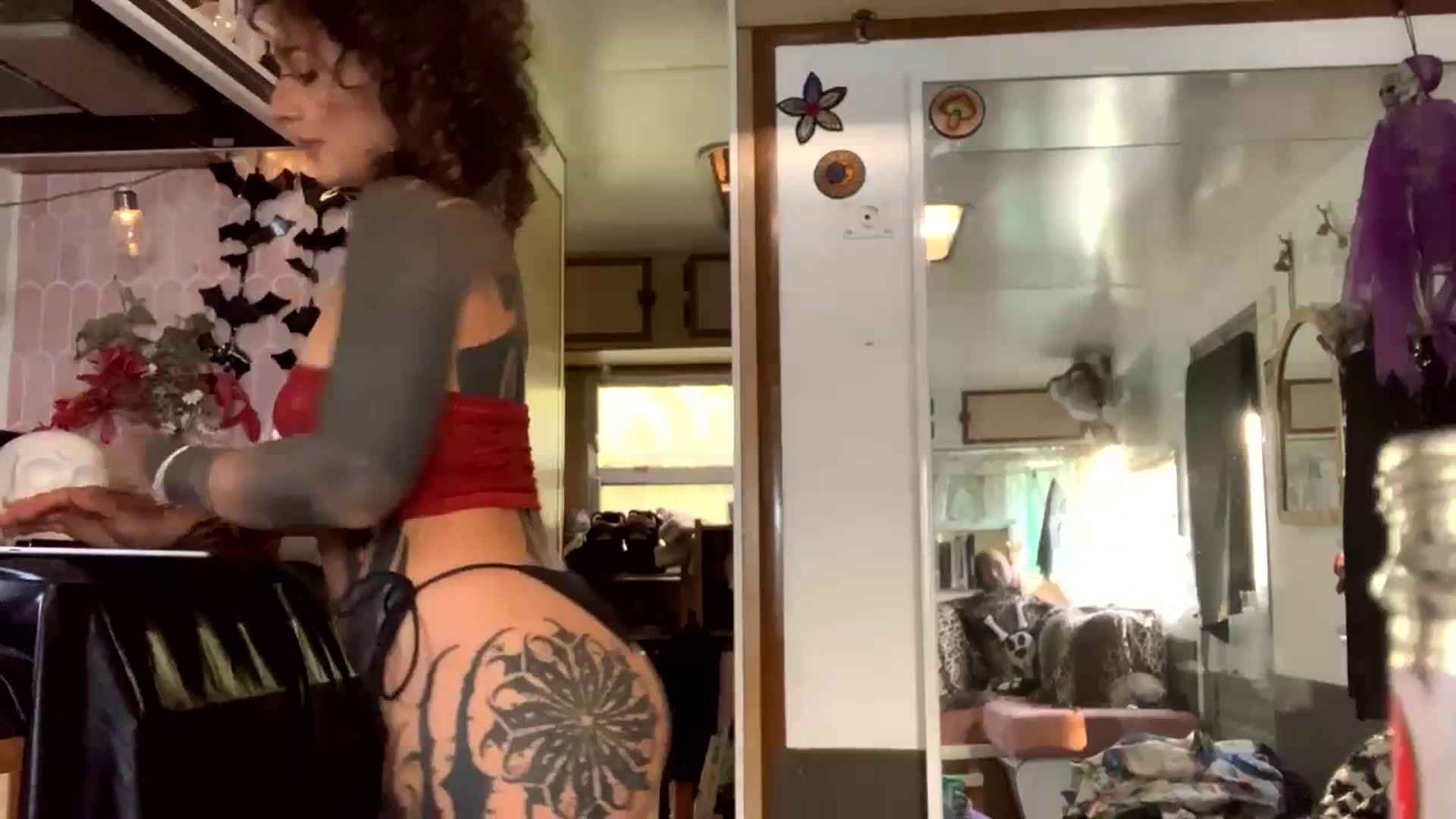 Gallery image thumbnail from Alt_Aussie's myfreecams stream on, 10/20/2023, 08:28 image 9 of 20