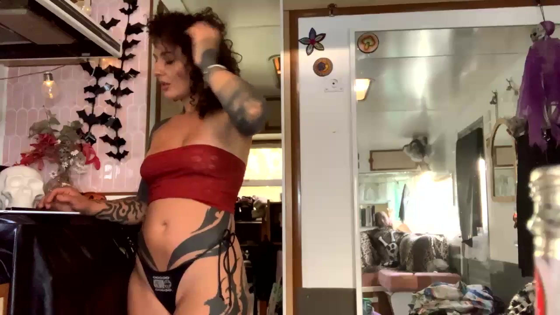 Gallery image thumbnail from Alt_Aussie's myfreecams stream on, 10/20/2023, 08:28 image 8 of 20