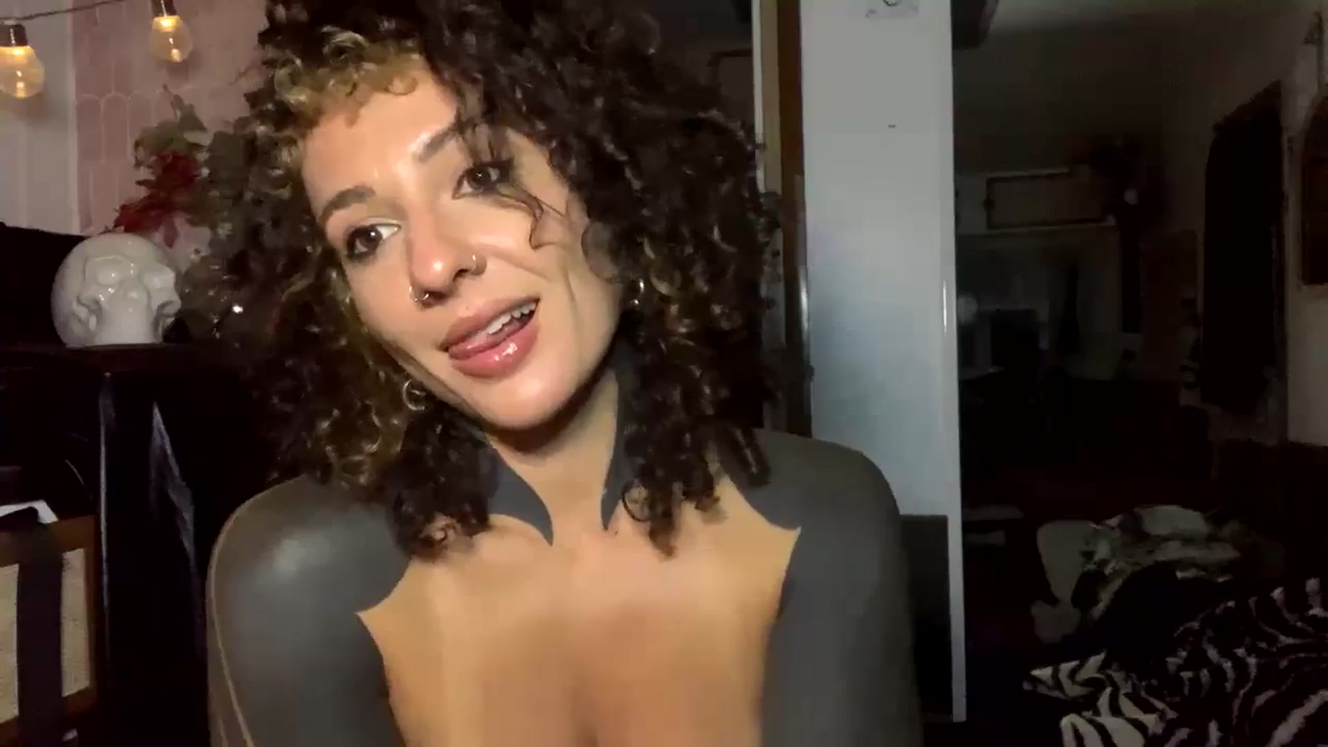 Gallery image thumbnail from Alt_Aussie's myfreecams stream on, 10/20/2023, 10:01 image 6 of 20