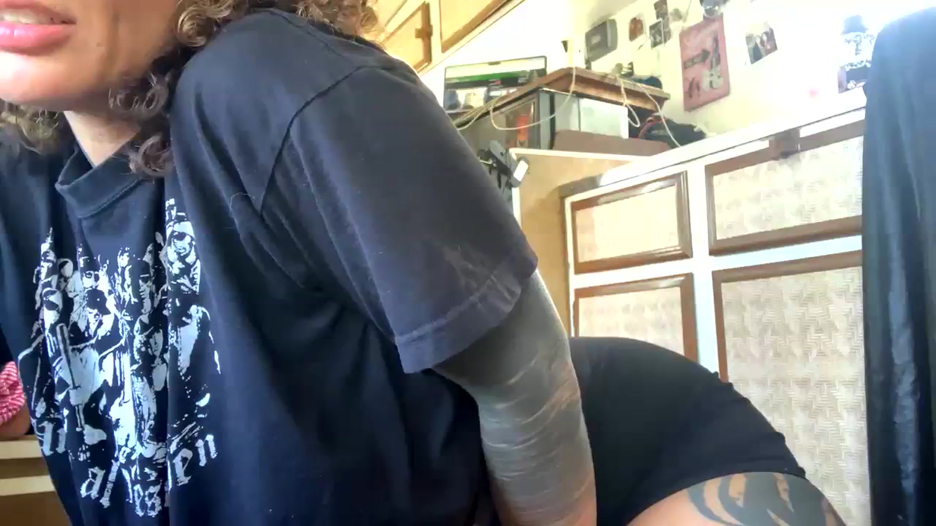 Gallery image thumbnail from Alt_Aussie's myfreecams stream on, 10/25/2023, 05:24 image 3 of 20