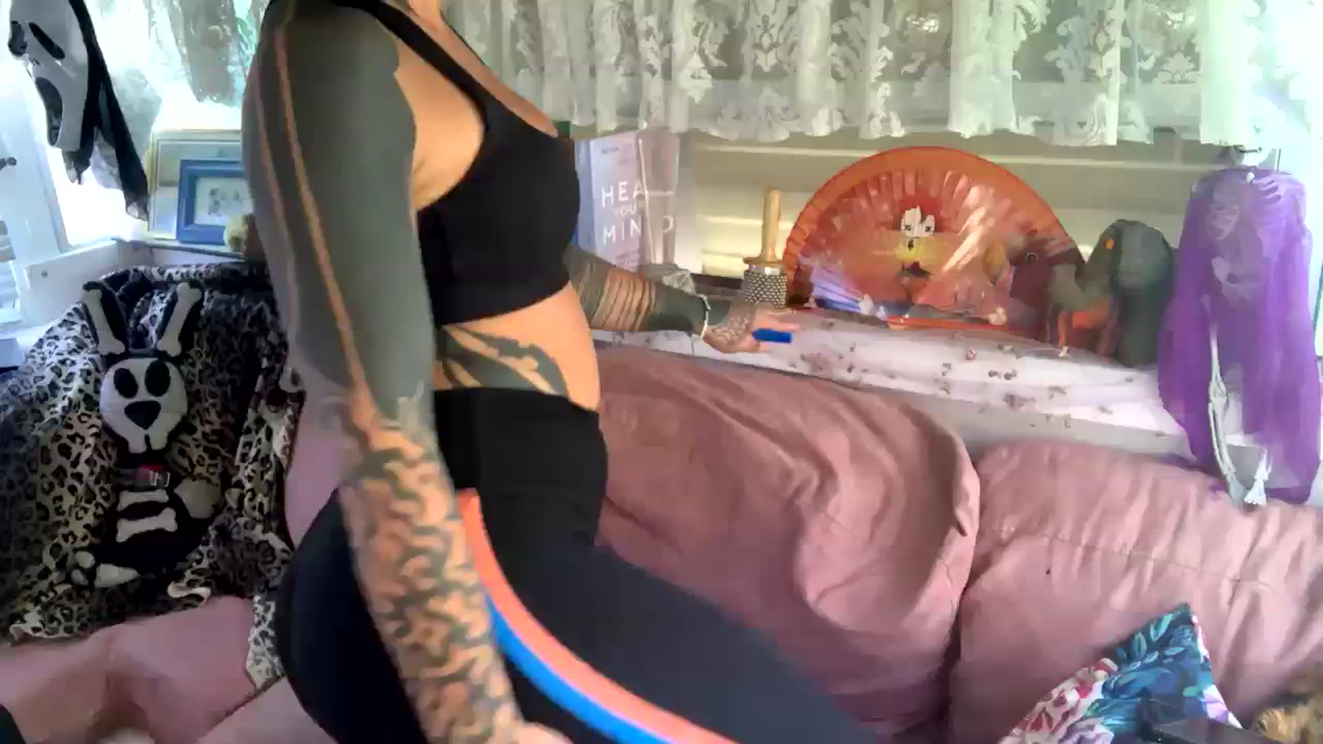 Gallery image thumbnail from Alt_Aussie's myfreecams stream on, 10/27/2023, 05:53 image 4 of 20