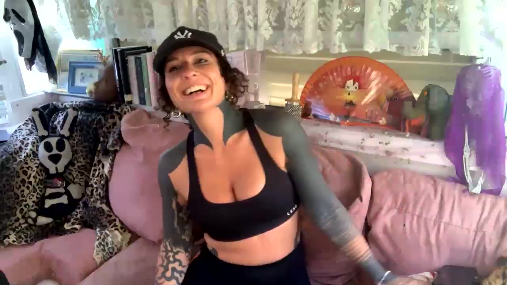 Gallery image thumbnail from Alt_Aussie's myfreecams stream on, 10/27/2023, 05:53 image 5 of 20