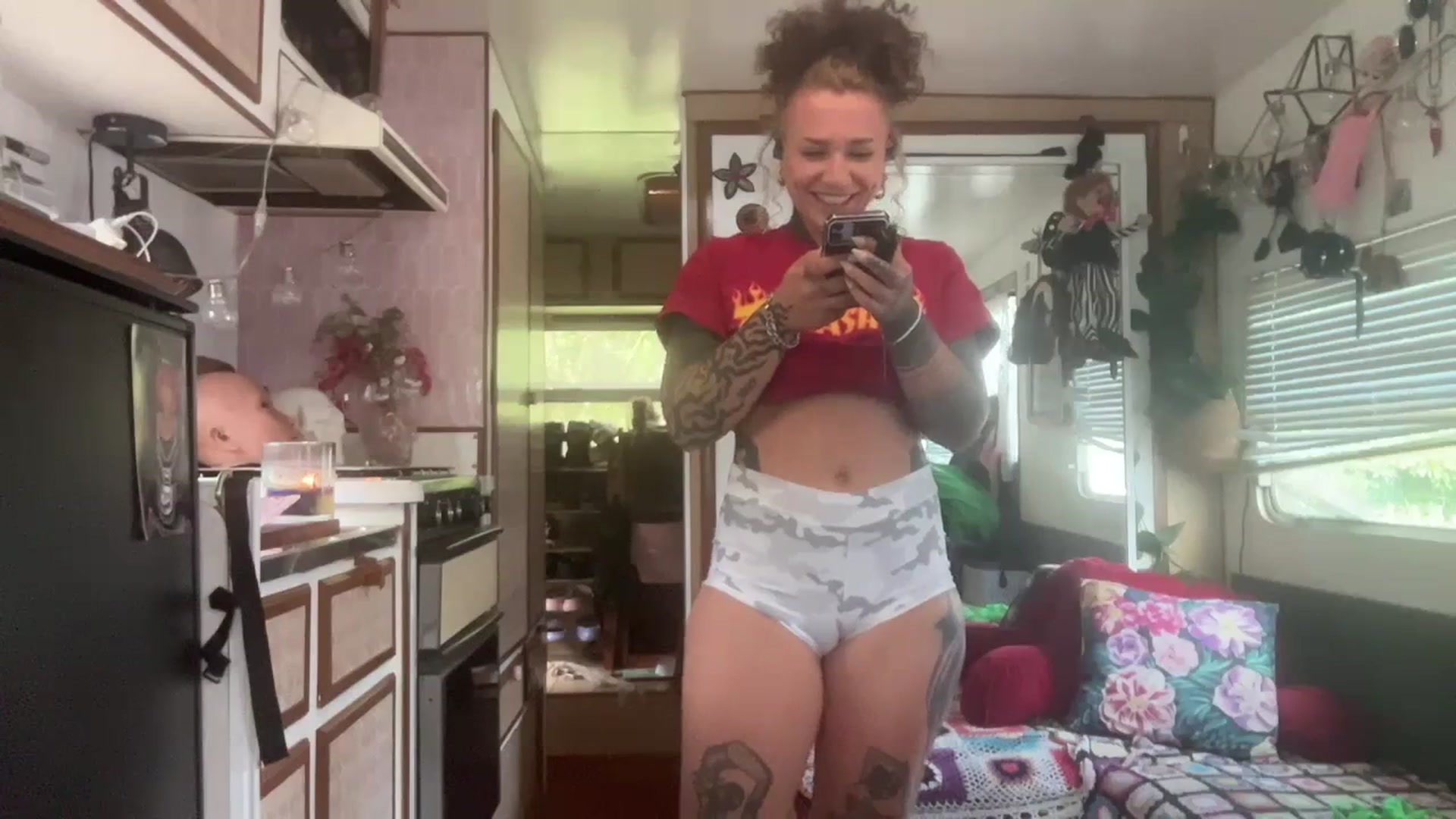 Gallery image thumbnail from Alt_Aussie's myfreecams stream on, 11/23/2023, 07:26 image 10 of 20