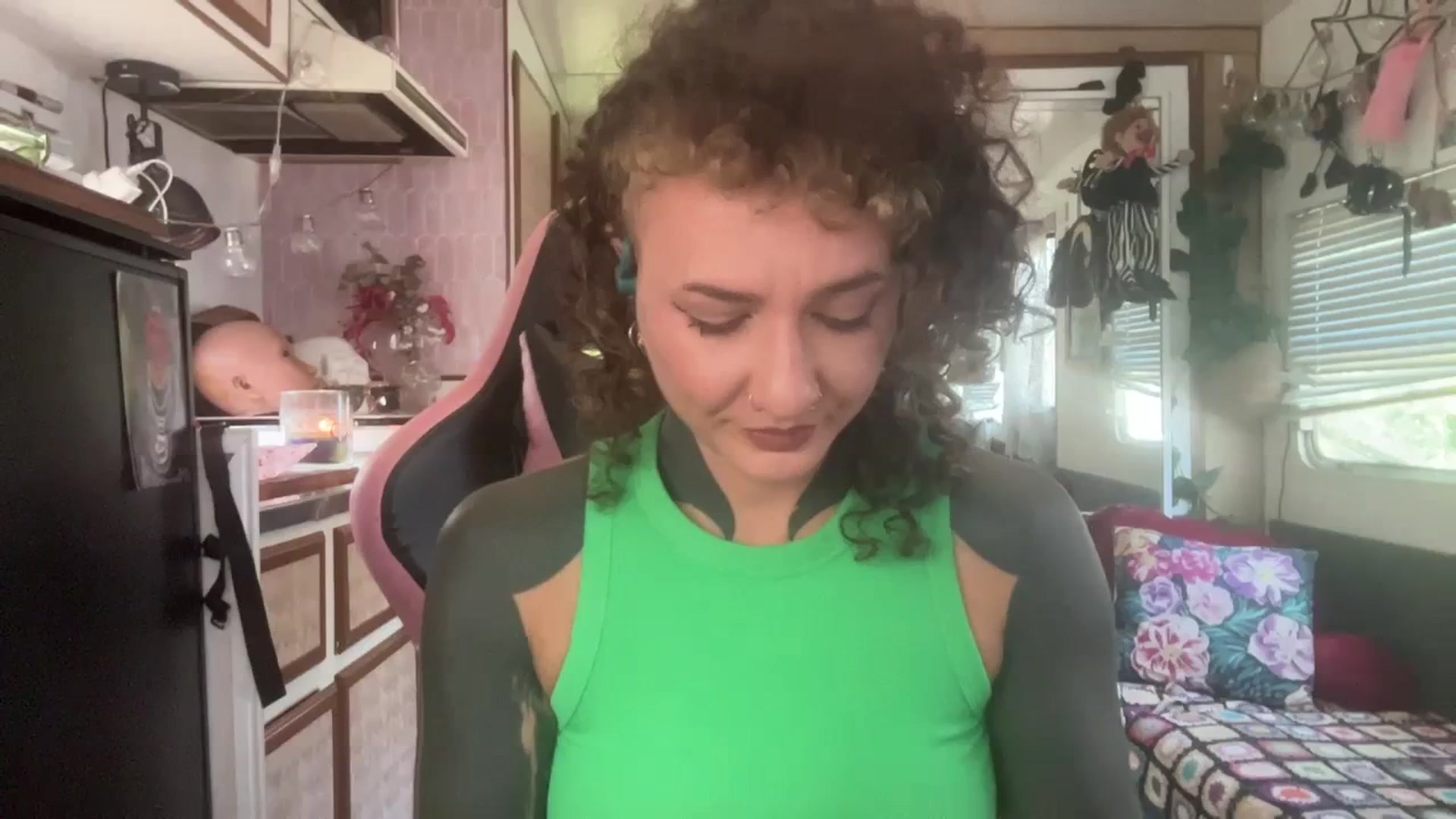 Gallery image thumbnail from Alt_Aussie's myfreecams stream on, 11/23/2023, 07:26 image 1 of 20