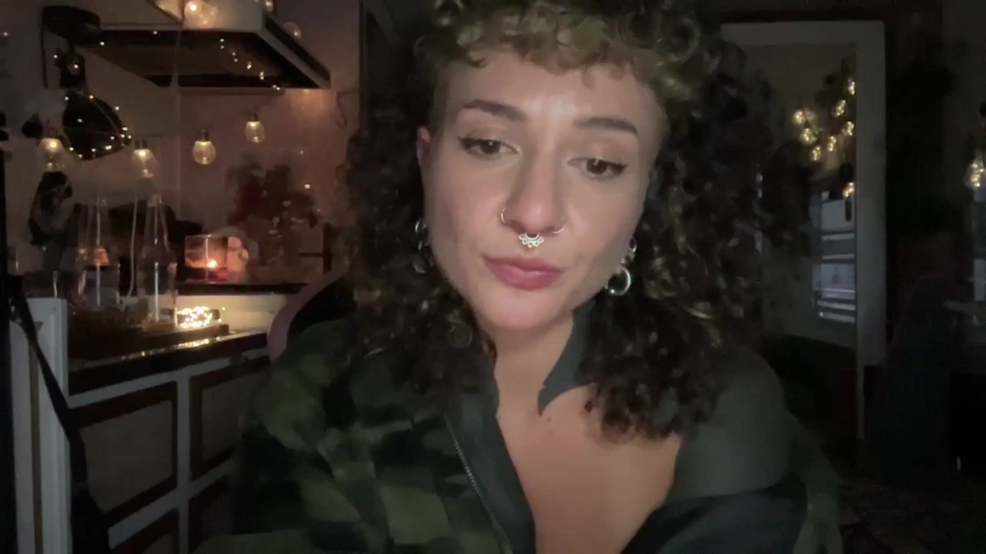 Gallery image thumbnail from Alt_Aussie's myfreecams stream on, 11/27/2023, 10:26 image 2 of 20