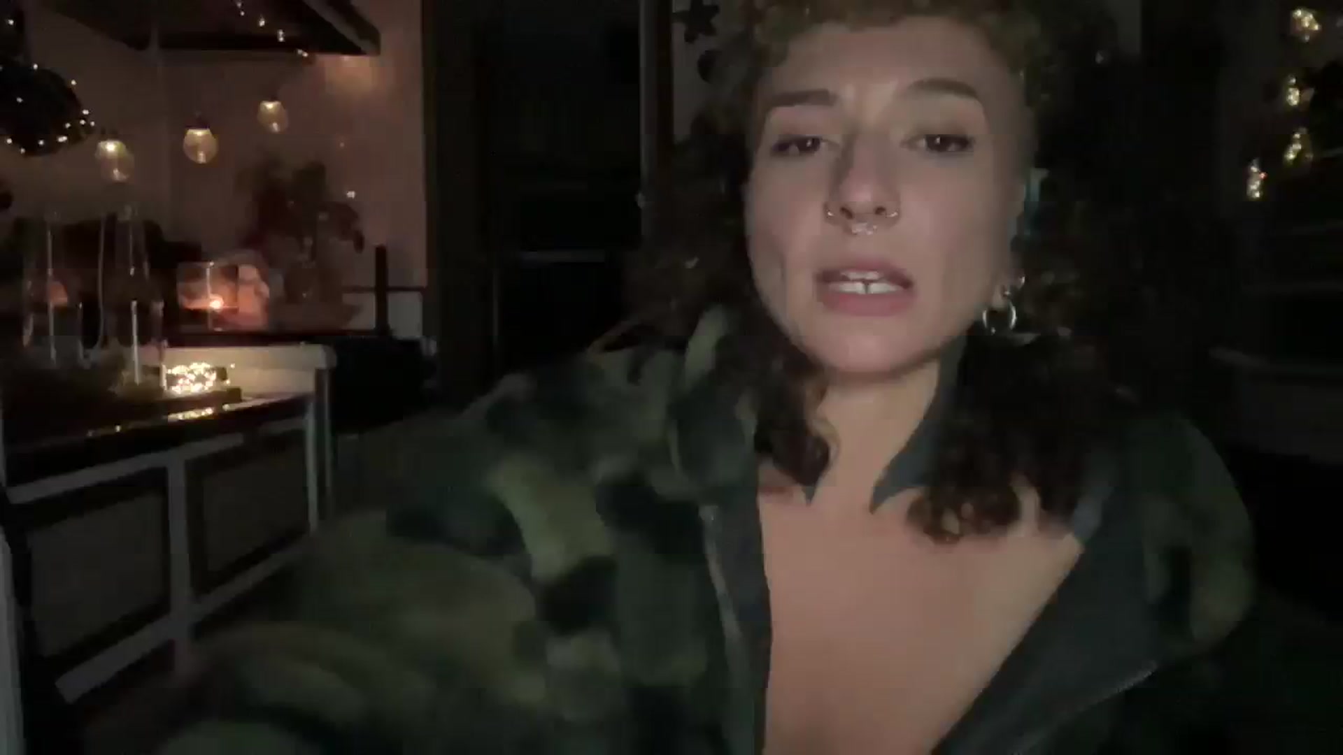 Gallery image thumbnail from Alt_Aussie's myfreecams stream on, 11/27/2023, 10:26 image 18 of 20