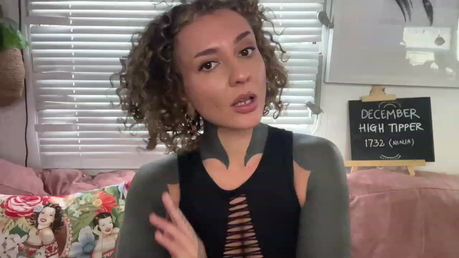 Gallery image thumbnail from Alt_Aussie's myfreecams stream on, 12/15/2023, 04:36 image 5 of 20