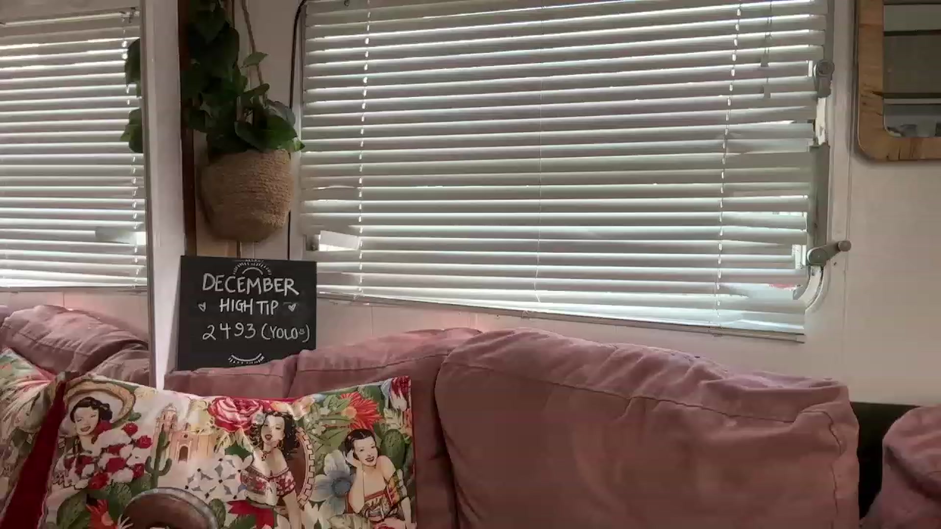 Gallery image thumbnail from Alt_Aussie's myfreecams stream on, 12/20/2023, 08:06 image 12 of 20