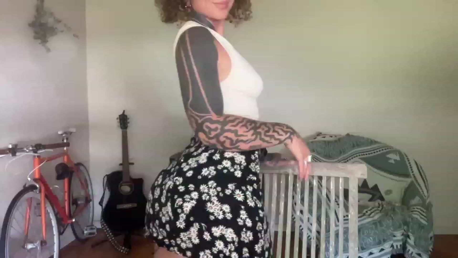 Gallery image thumbnail from Alt_Aussie's myfreecams stream on, 12/27/2023, 05:46 image 5 of 20