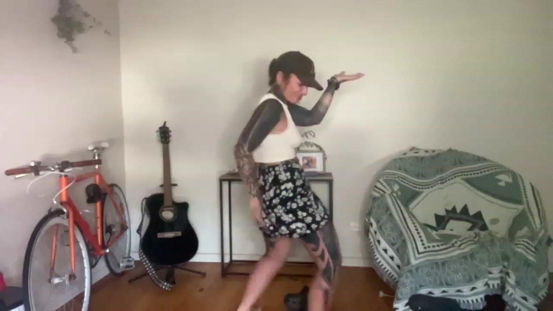 Gallery image thumbnail from Alt_Aussie's myfreecams stream on, 12/27/2023, 10:14 image 2 of 20